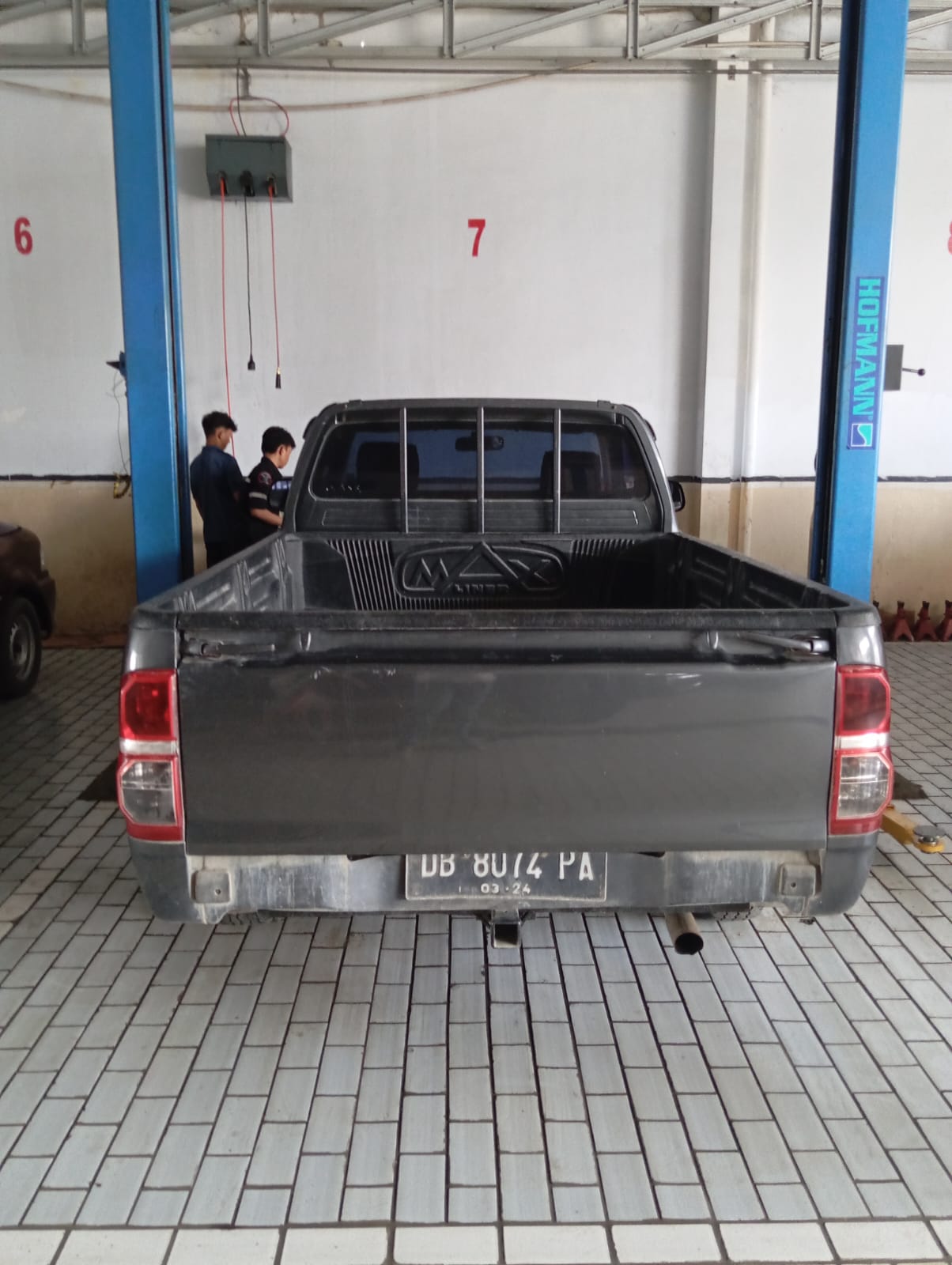 gambar besar 3