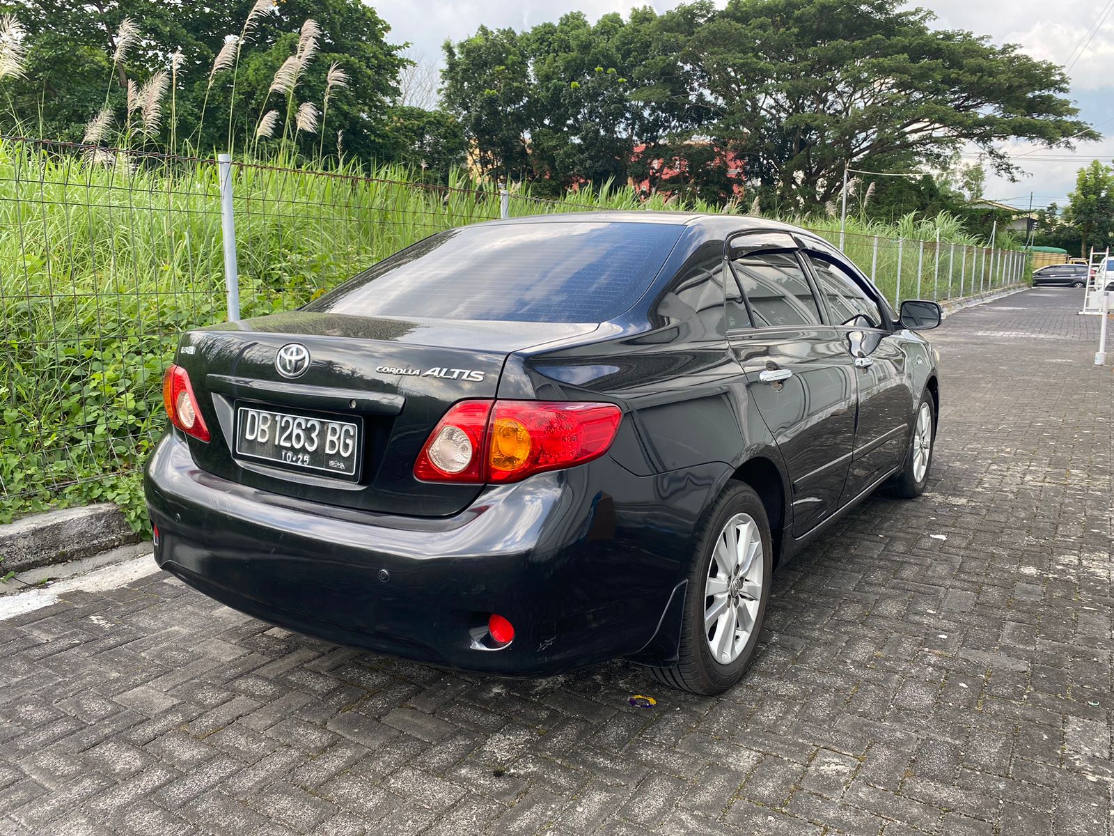 gambar besar 2