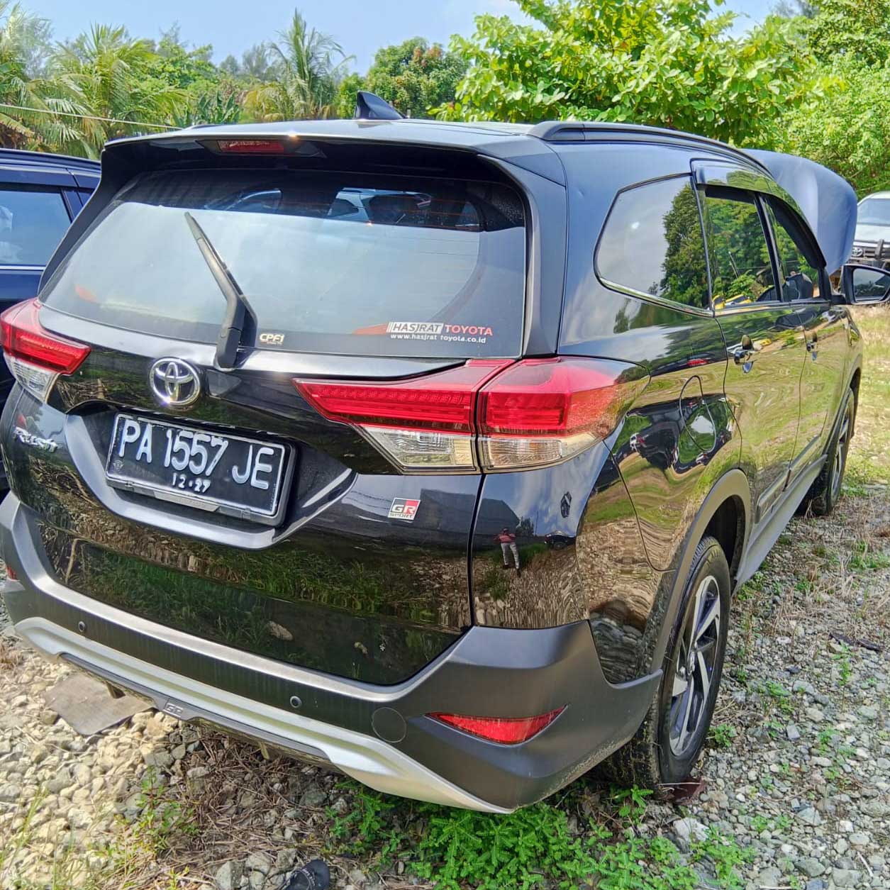 gambar besar 3