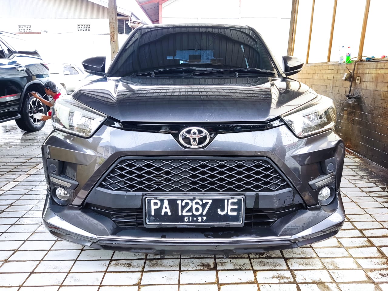gambar besar 3