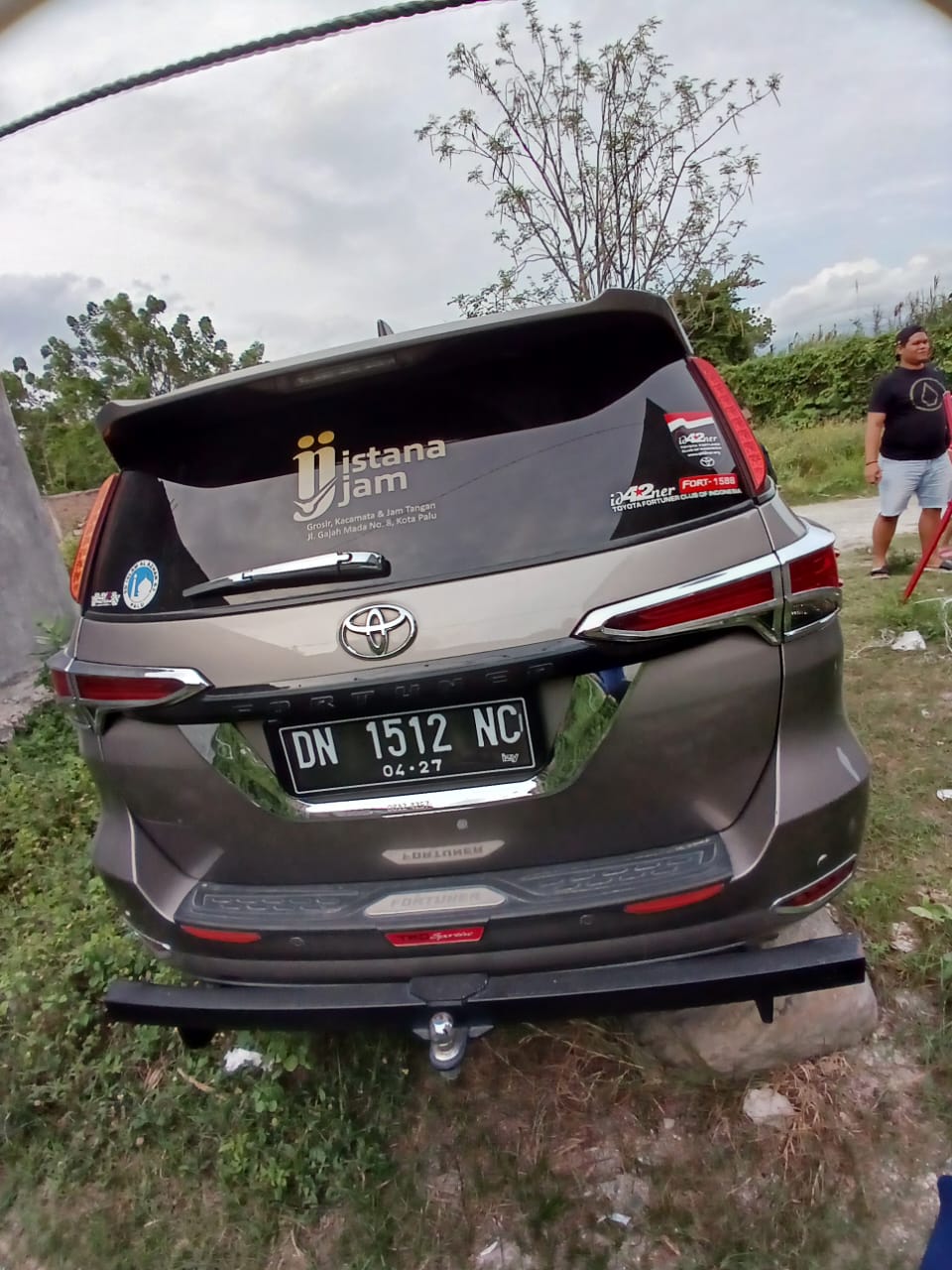gambar besar 3