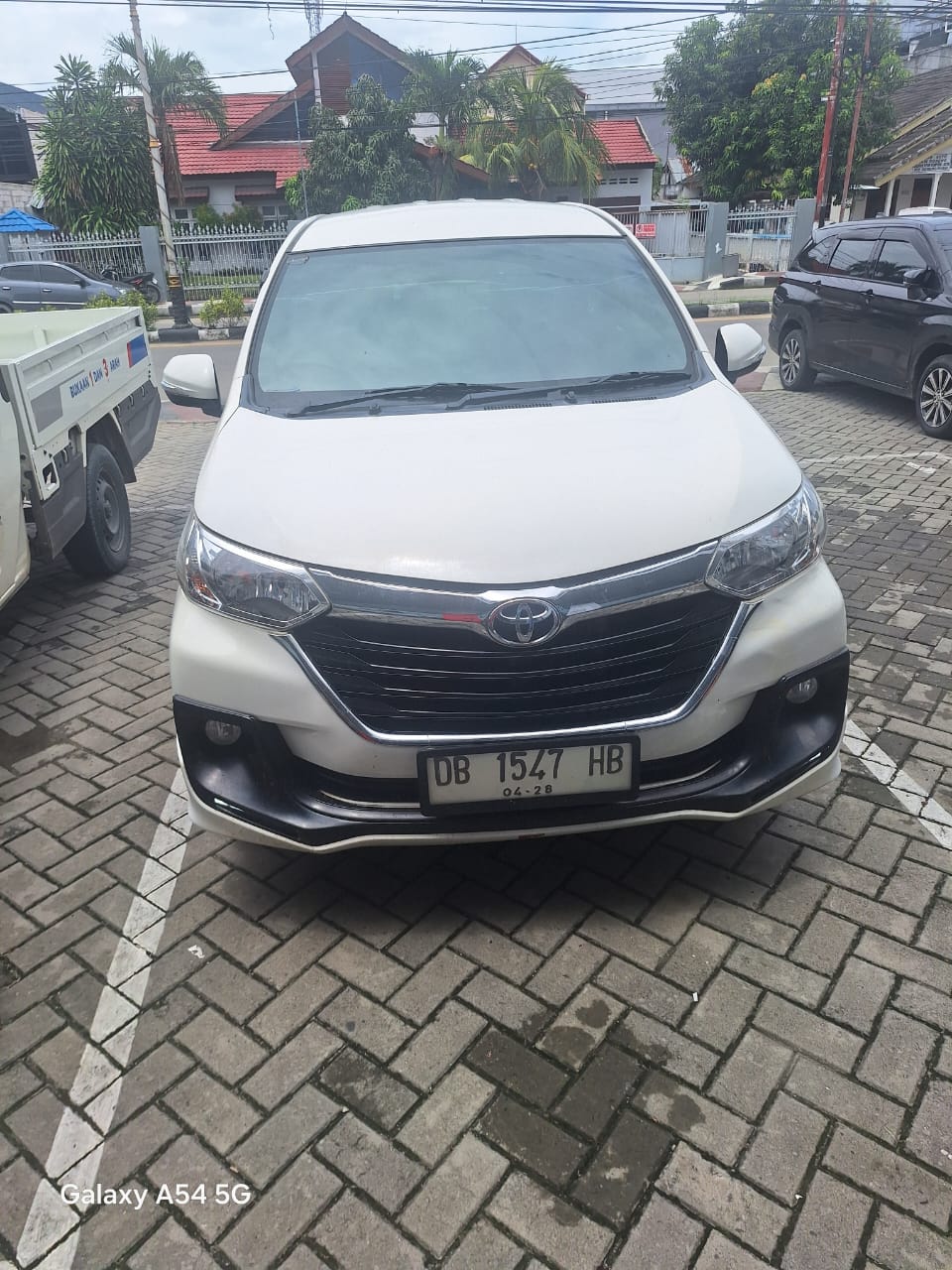 gambar besar 2