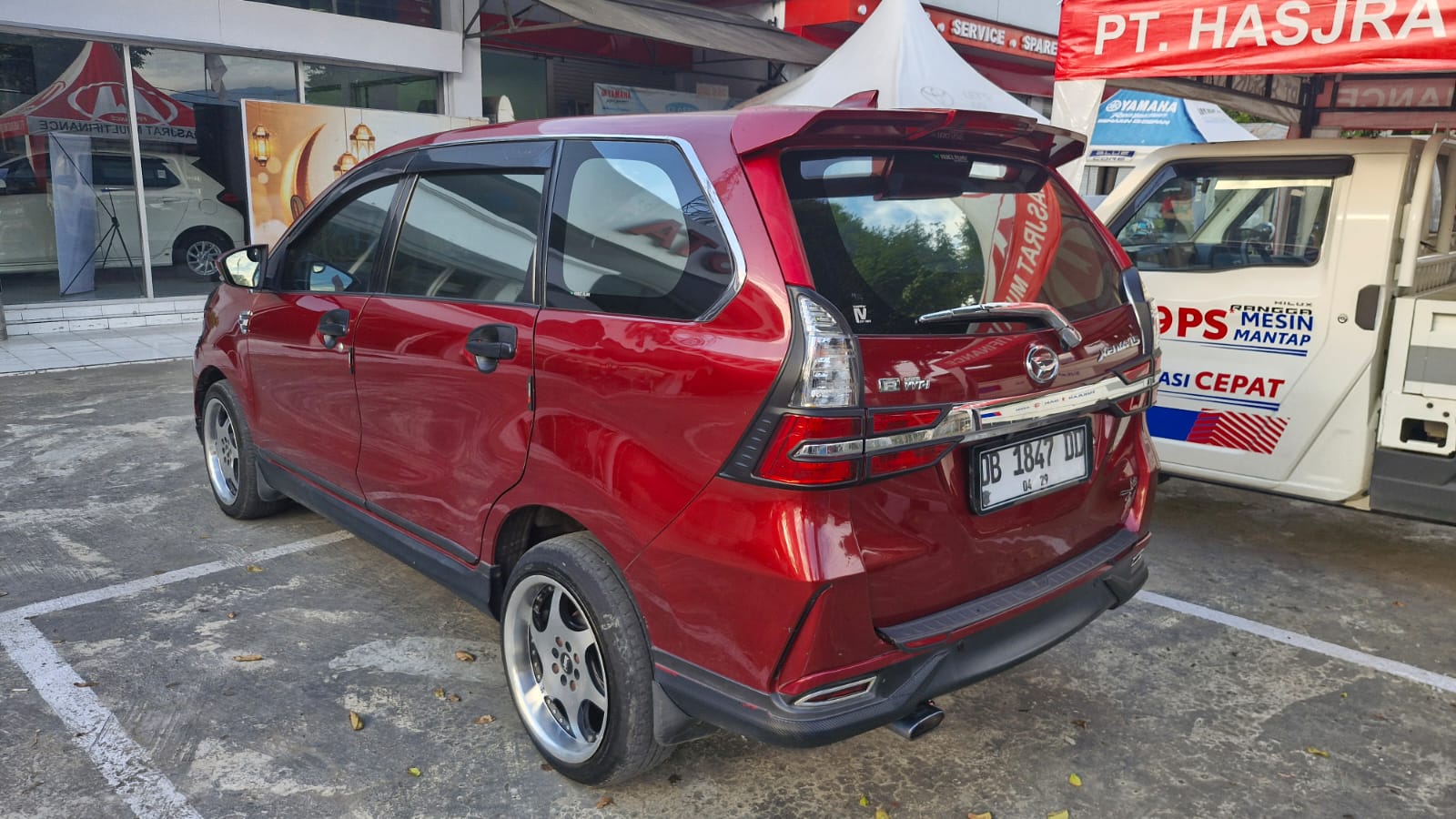 gambar besar 2