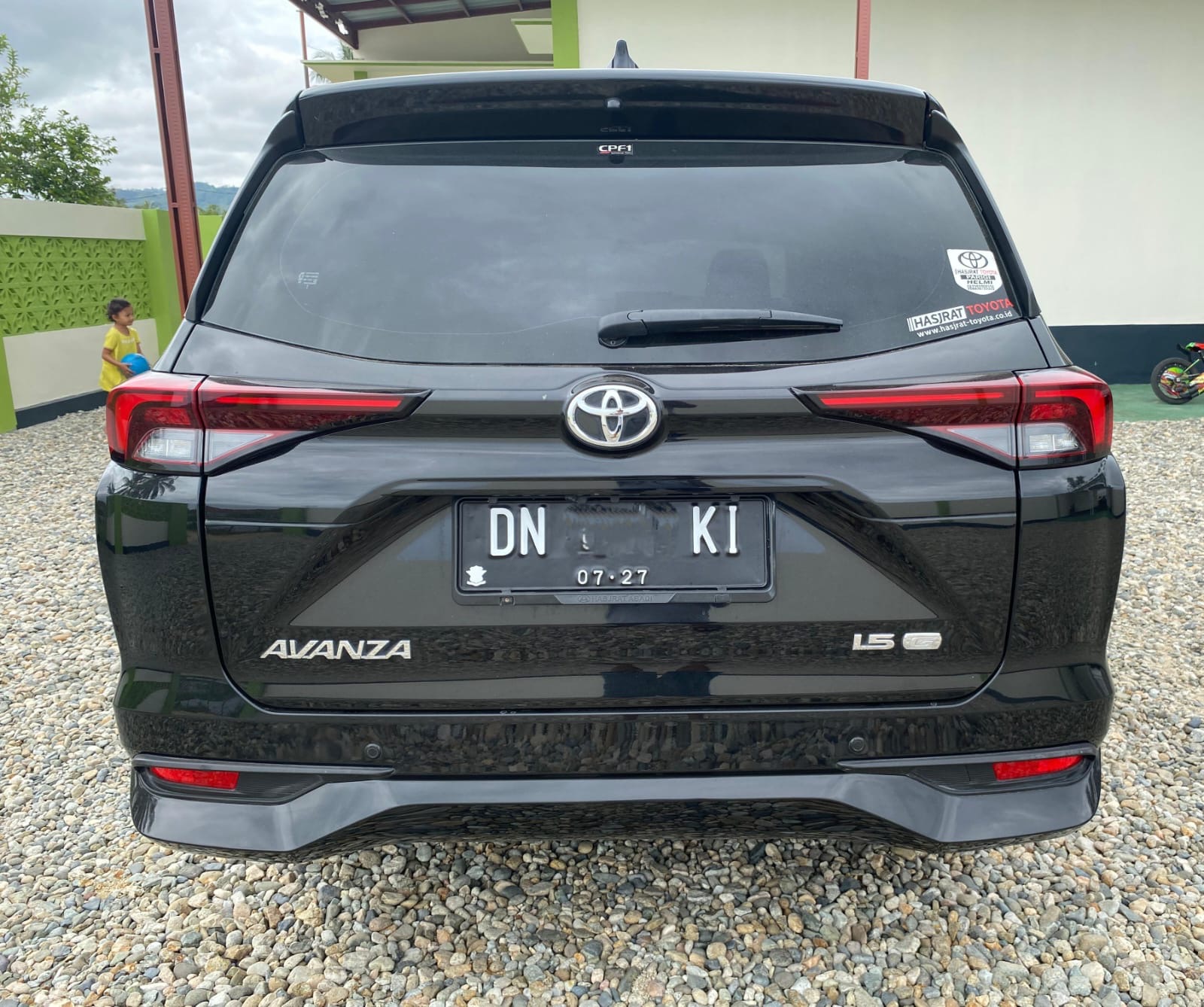 gambar besar 2