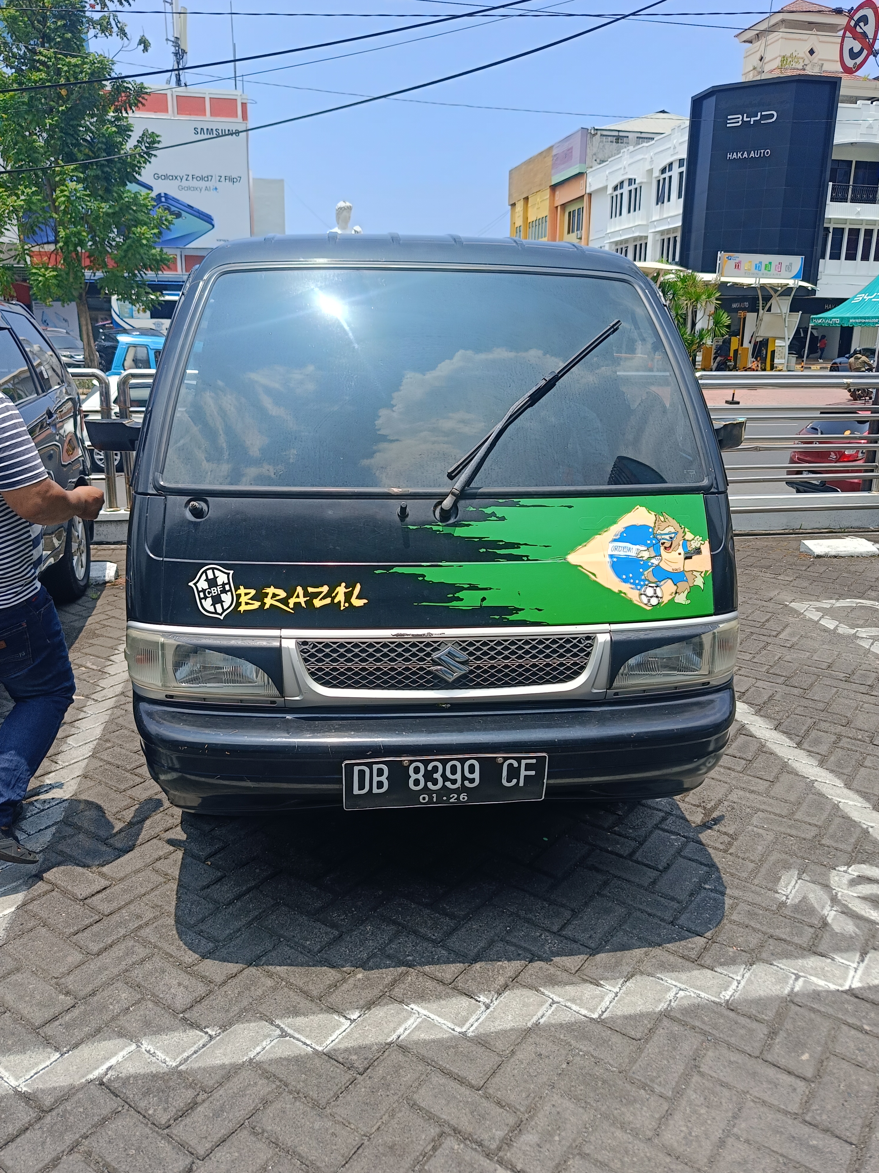 Carry Fd Std Hitam 2015