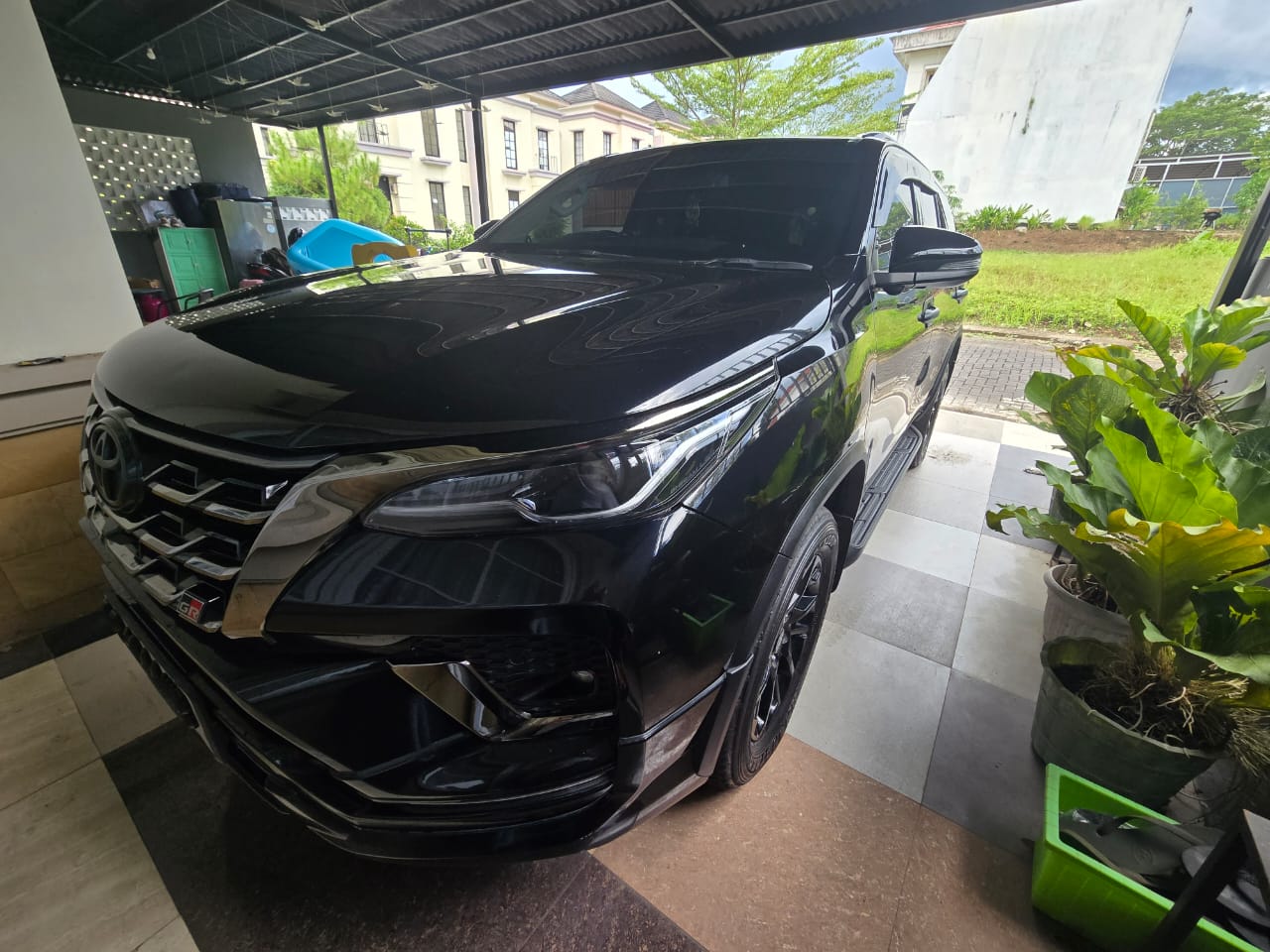 Fortuner VRZ [Bekas seperti Baru]