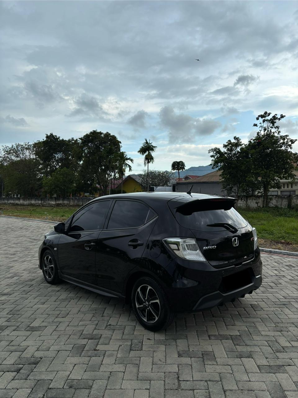 gambar besar 6