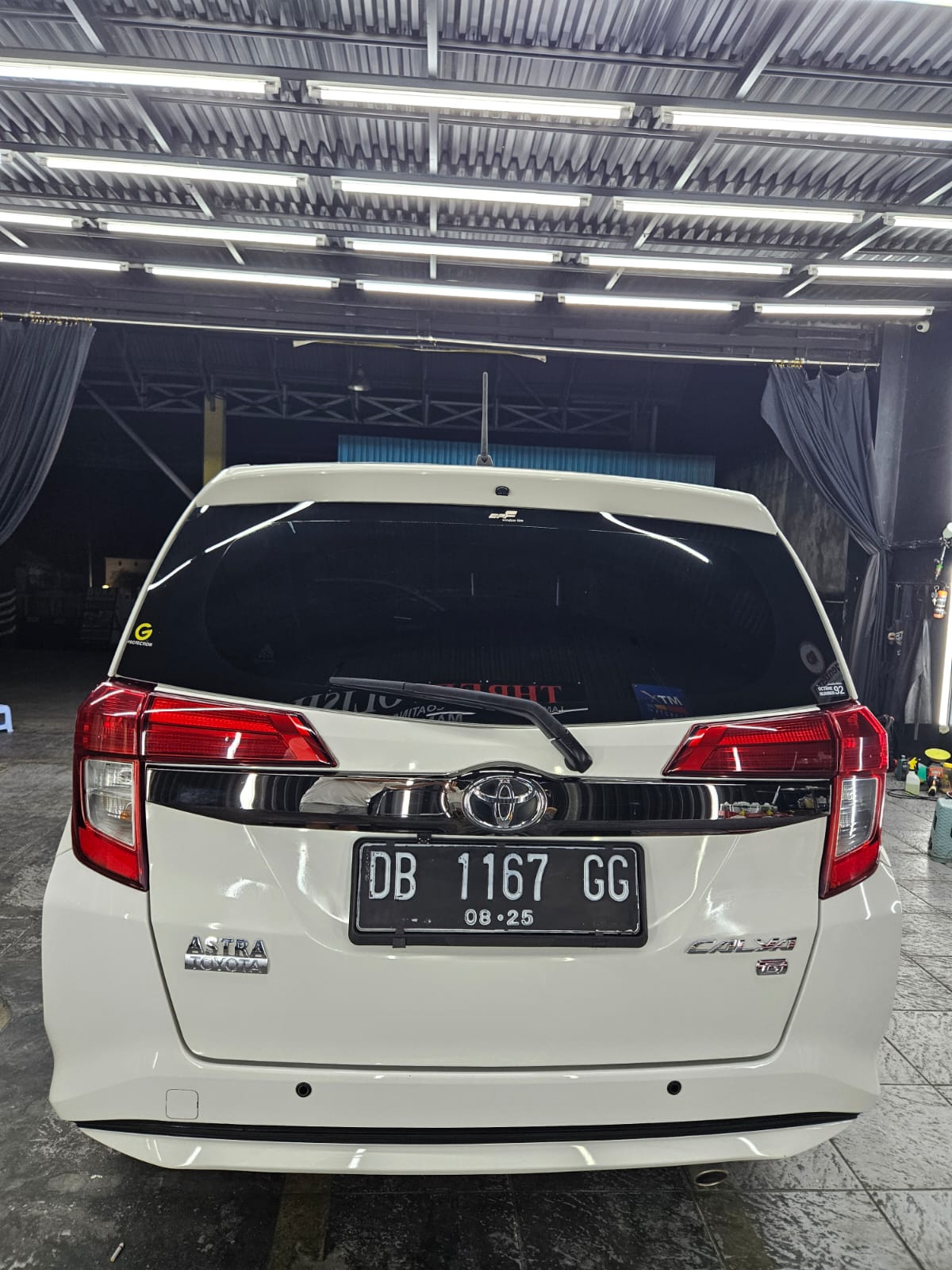 gambar besar 3