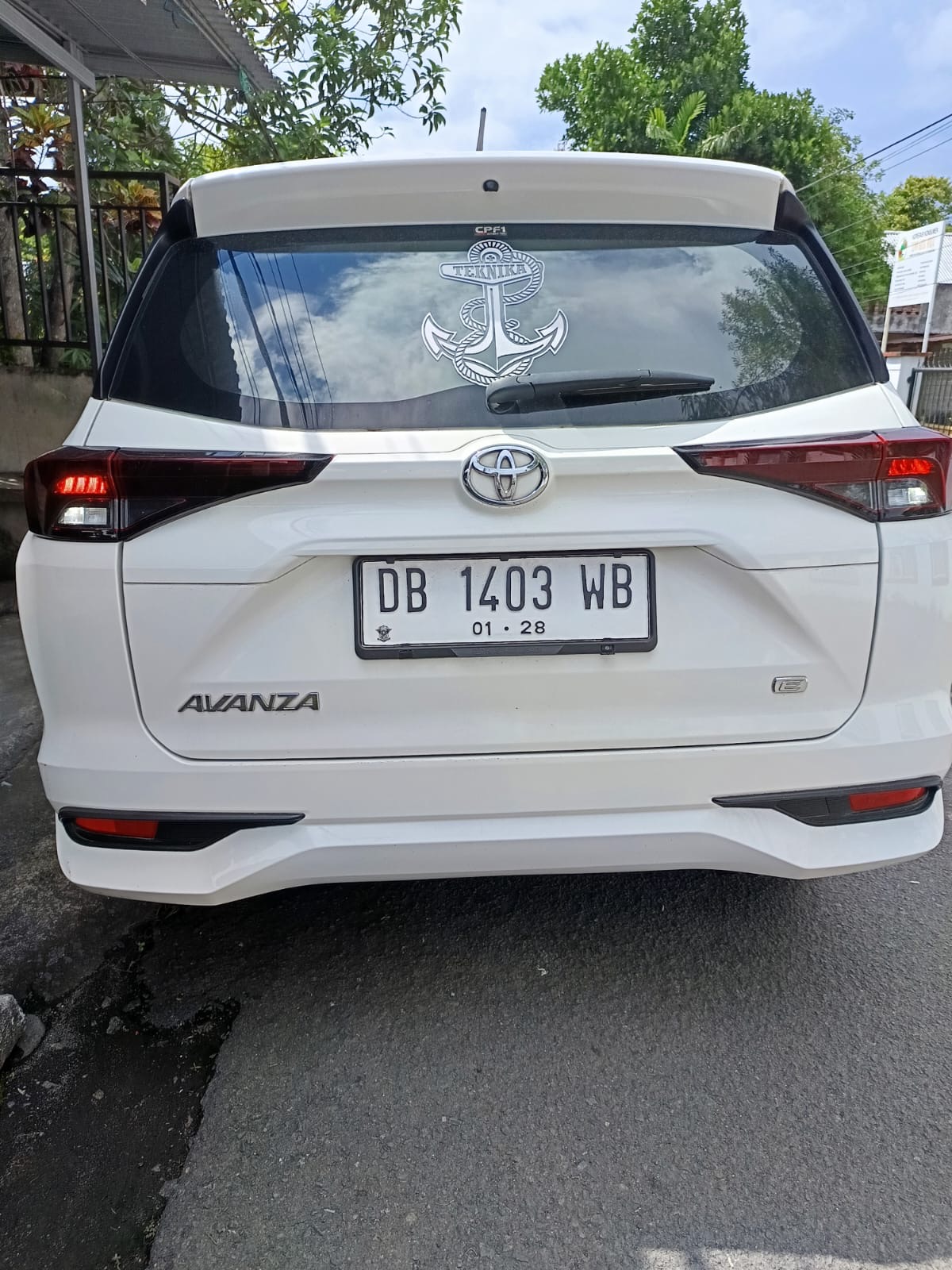 gambar besar 2