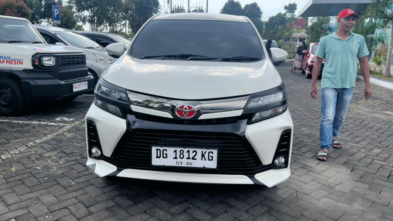 TOYOTA AVANZA VELOZ 1.5 MANUAL