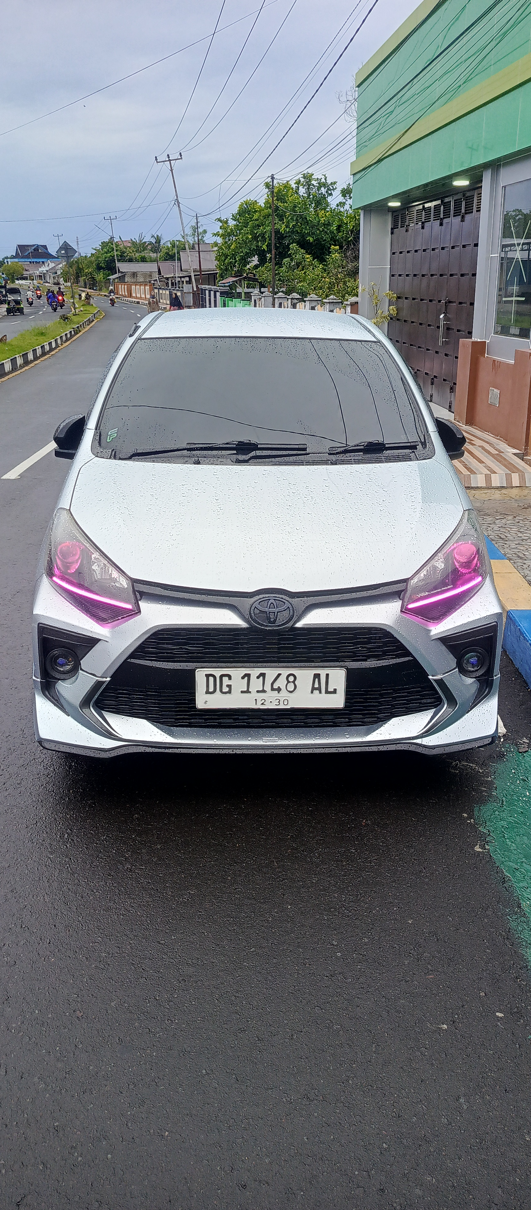 DIJUAL MOBIL AGYA 1.2 TRD KOTA TERNATE