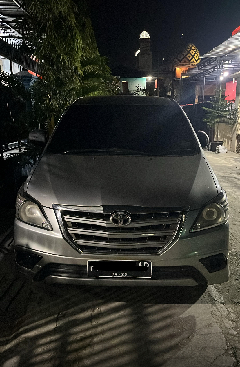 Innova Tangan Pertama-Terawat