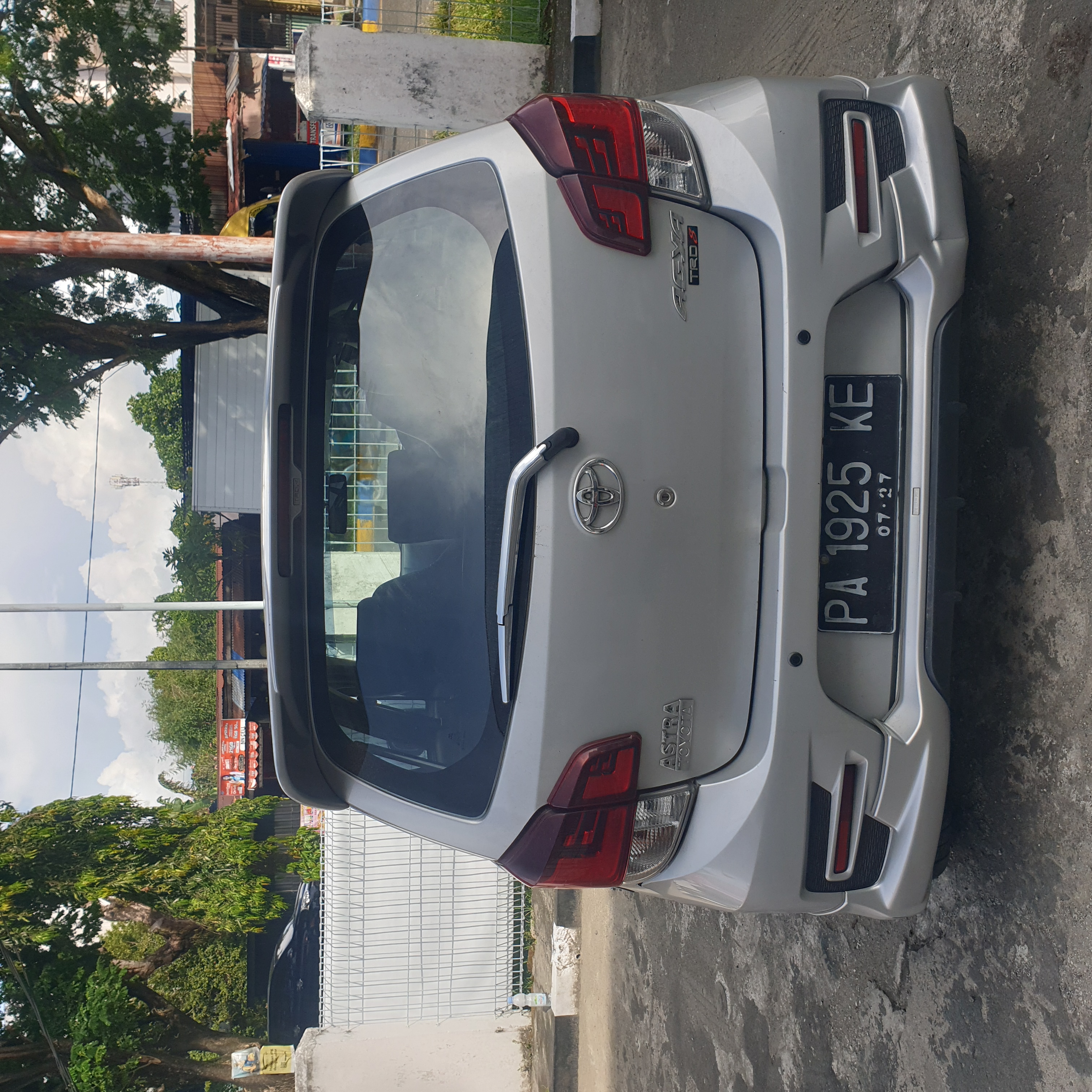 Jual Mobil Second Siap Pakai 