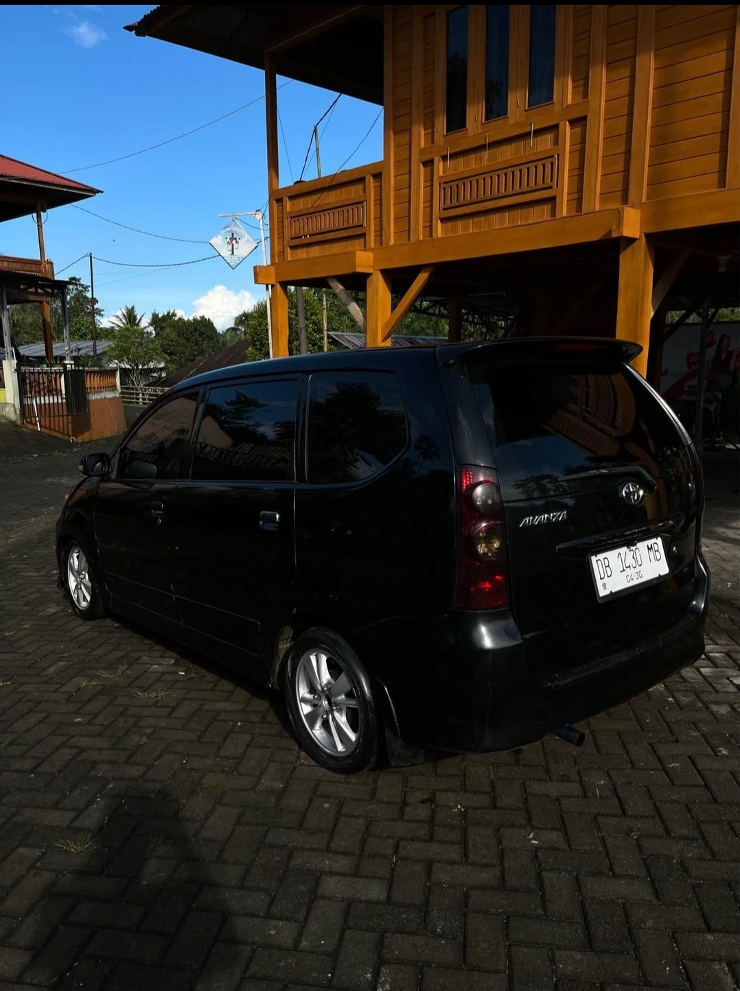 gambar besar 4