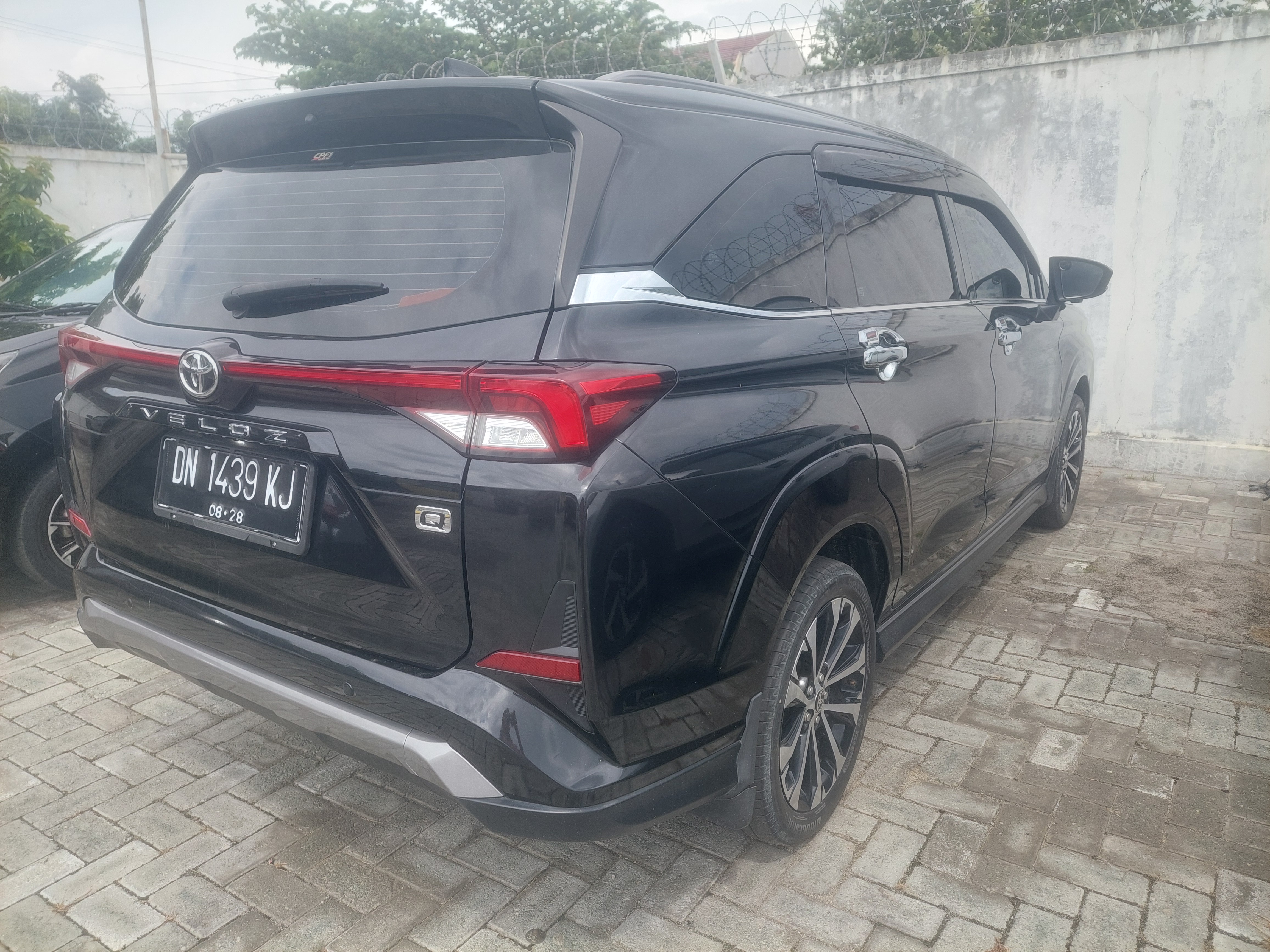 gambar besar 6