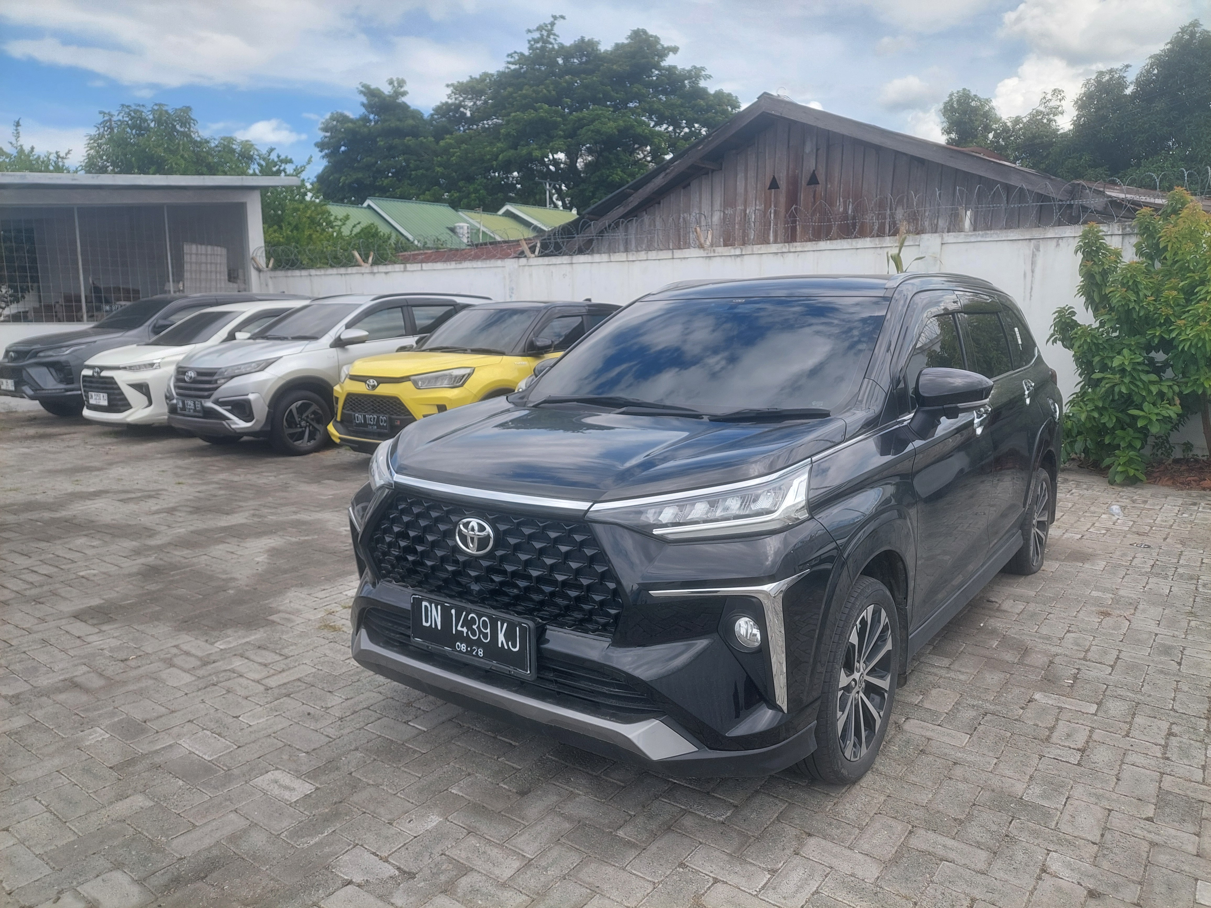 gambar besar 2