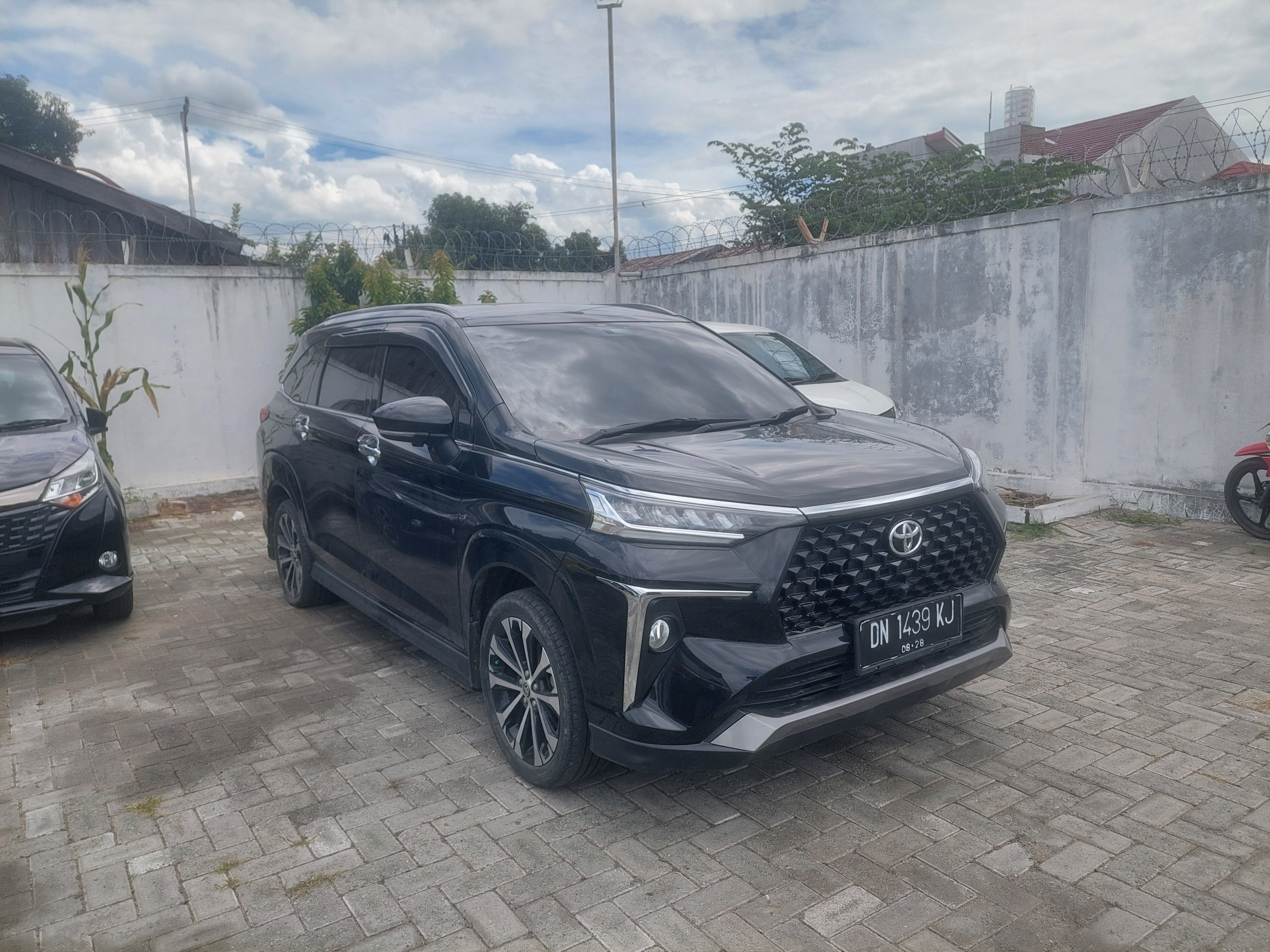 gambar besar 3