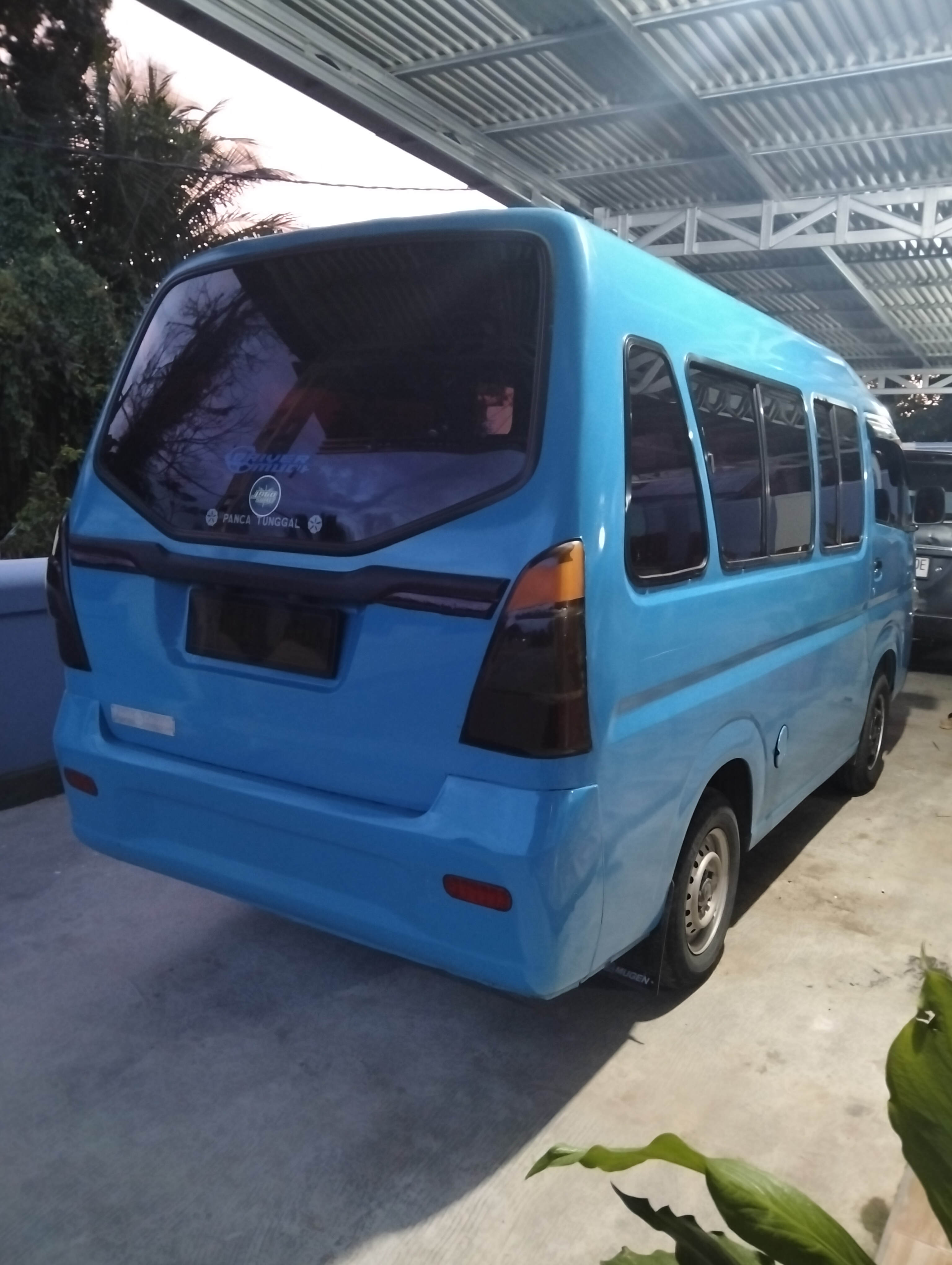 gambar besar 8
