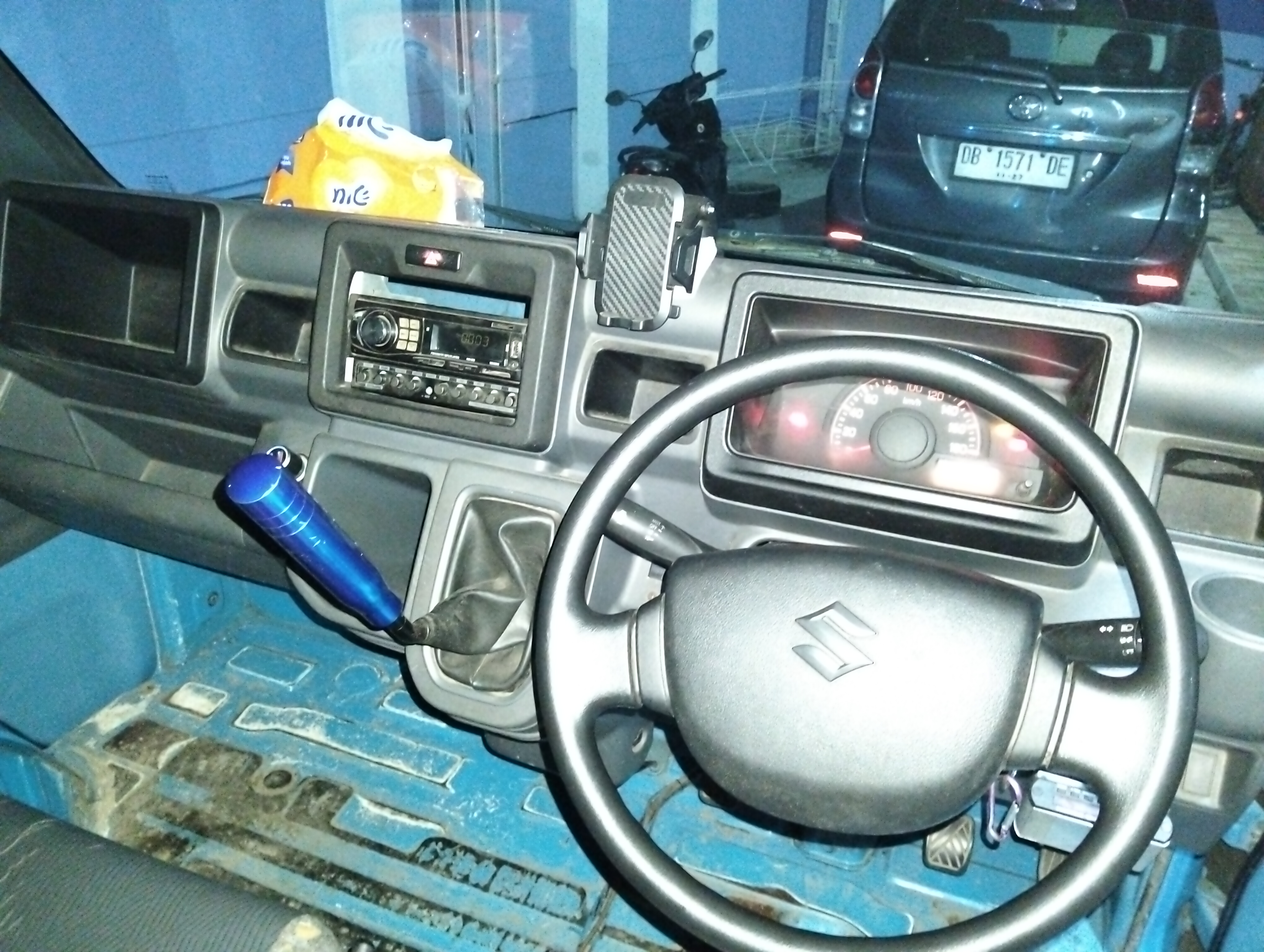 gambar besar 9