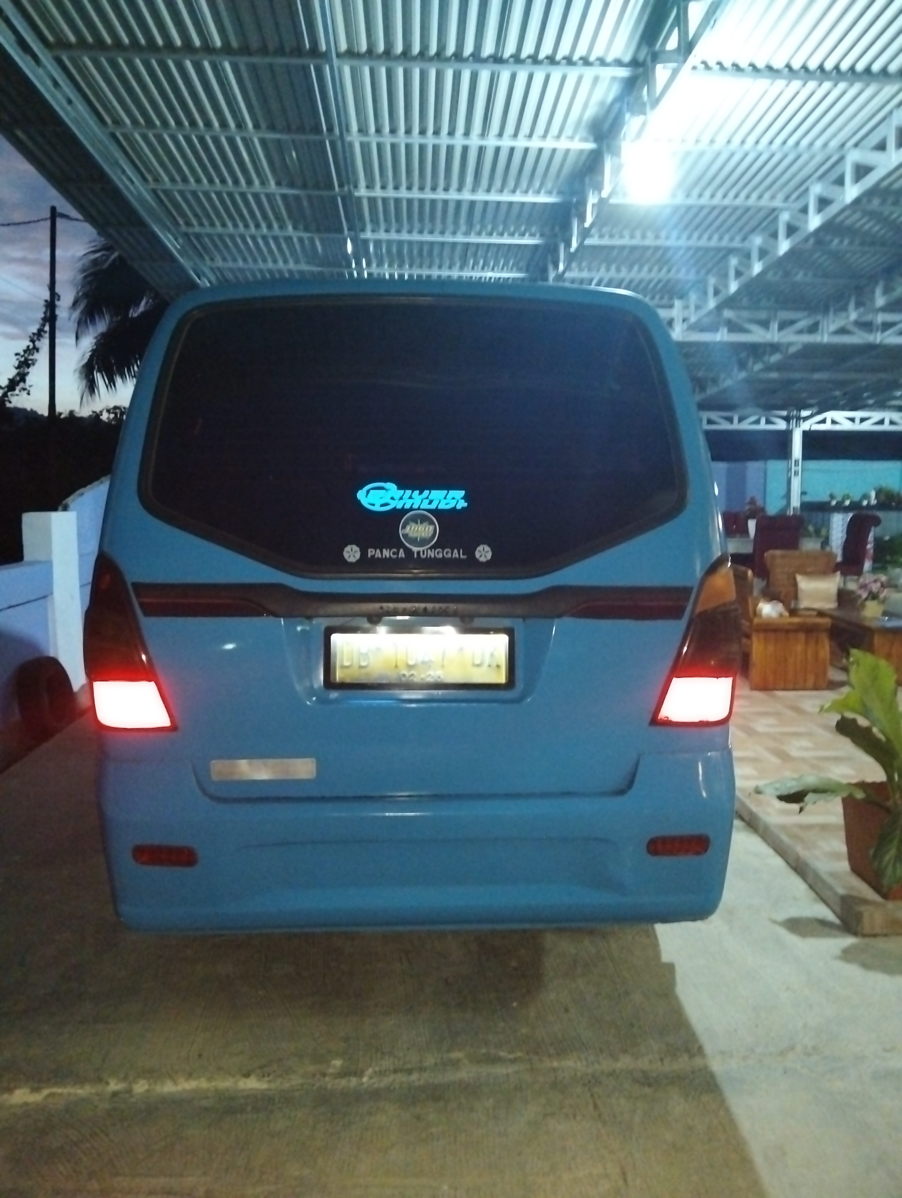 gambar besar 2