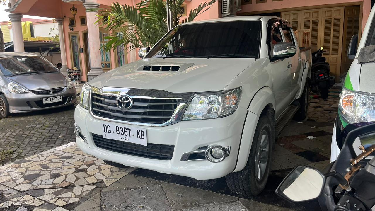 HILUX DC