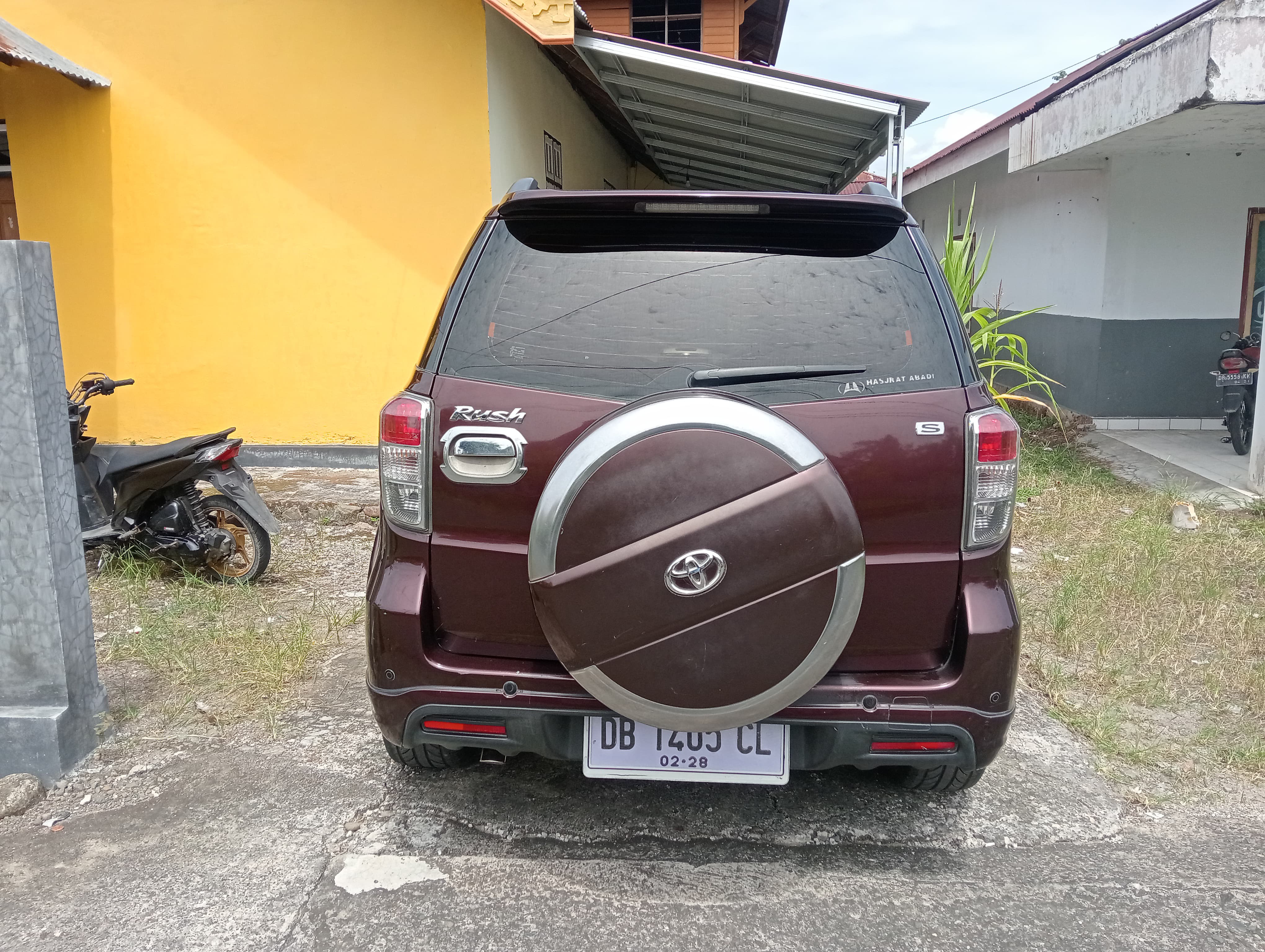 gambar besar 4