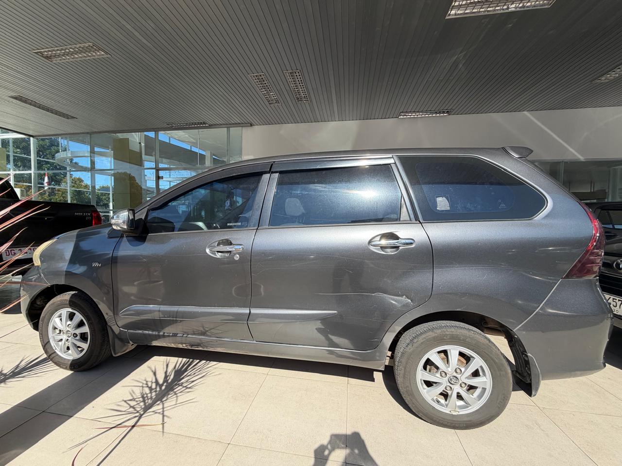 Toyota Avanza 1.3 G MT
