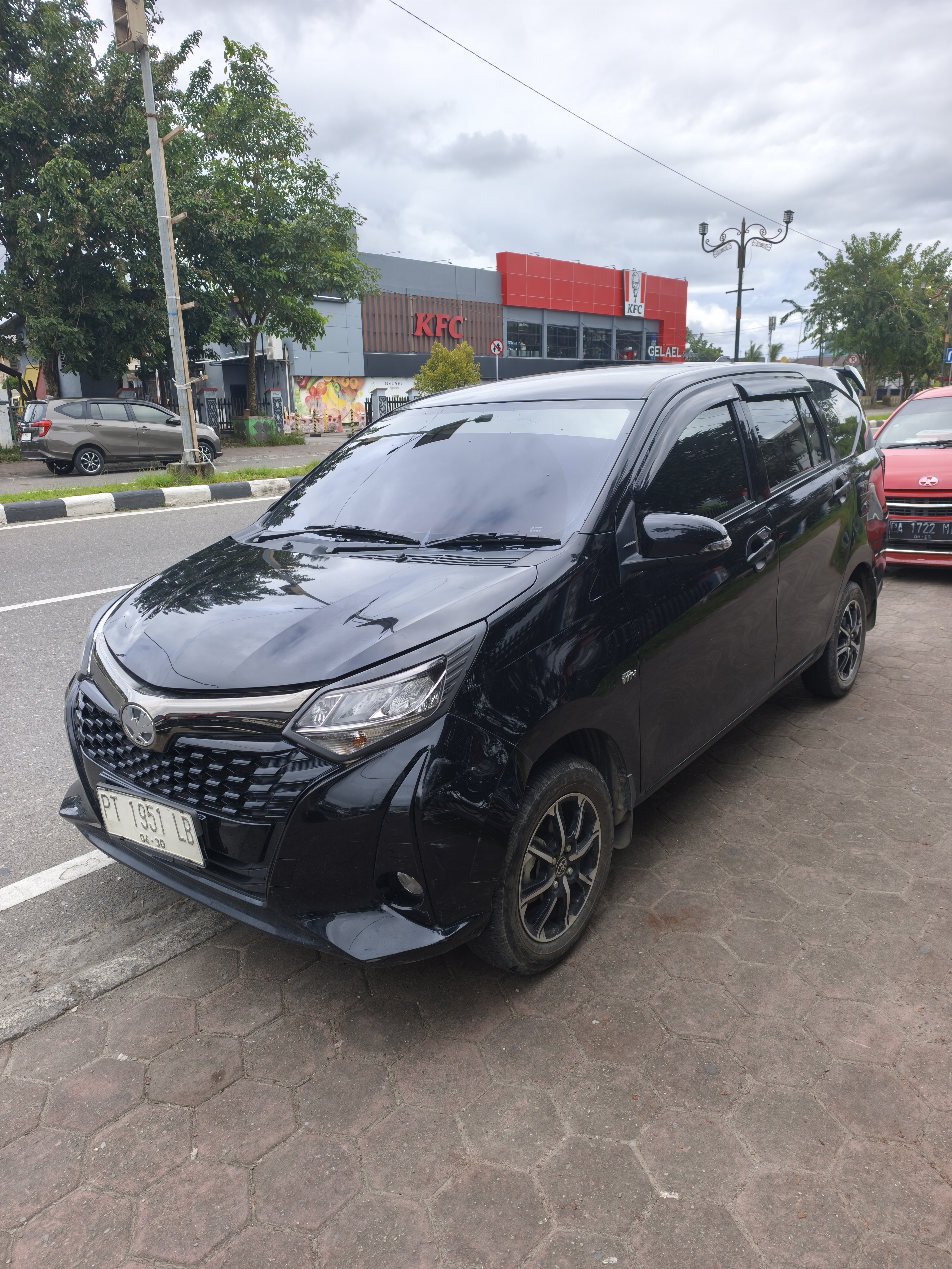 gambar besar 2
