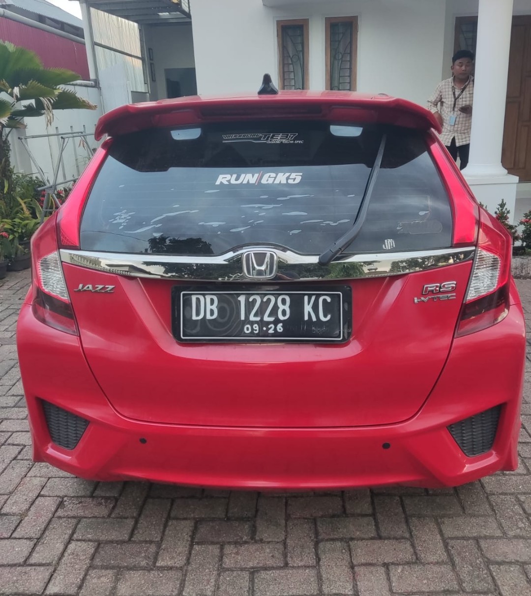 gambar besar 4