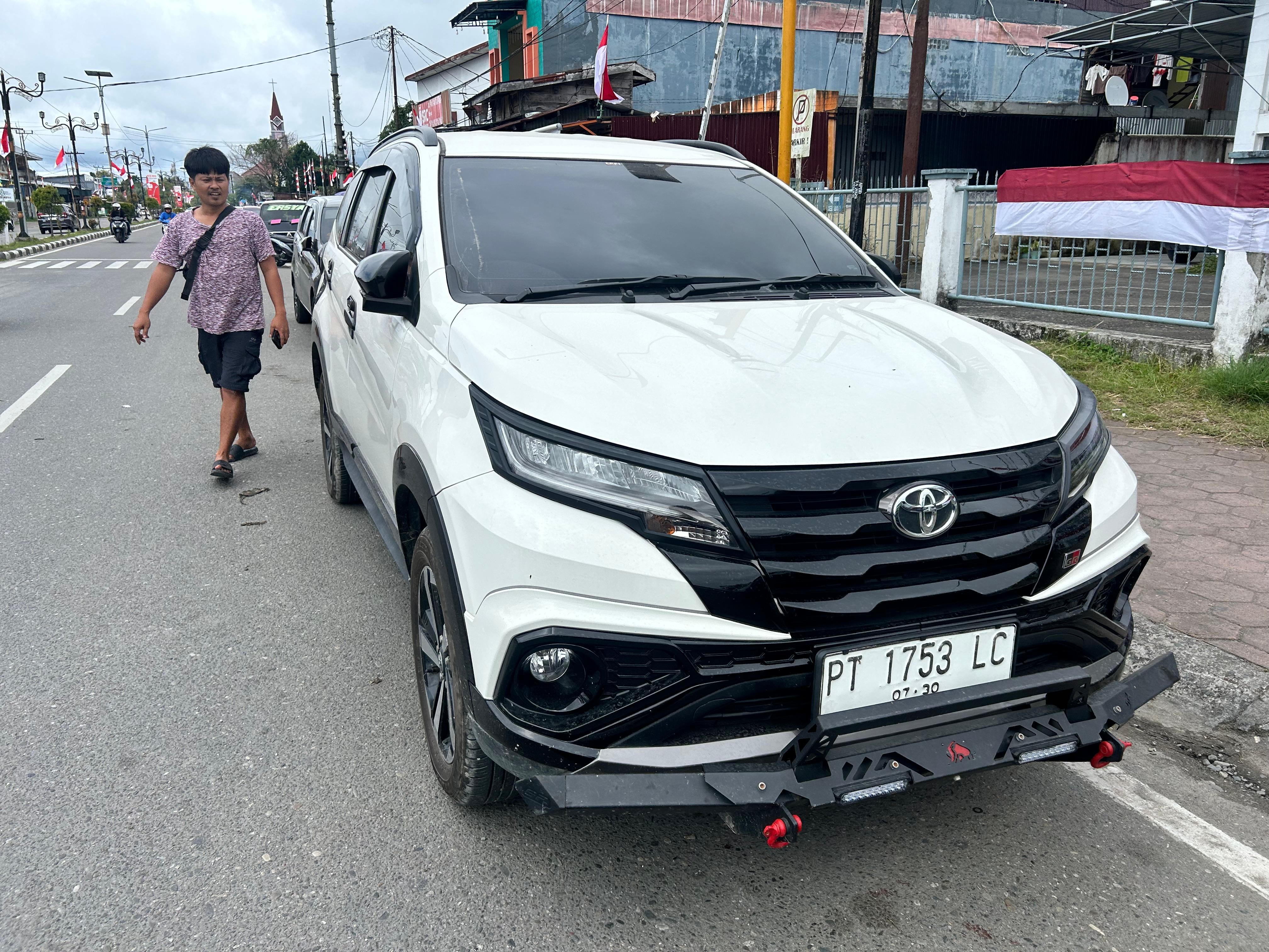 gambar besar 2