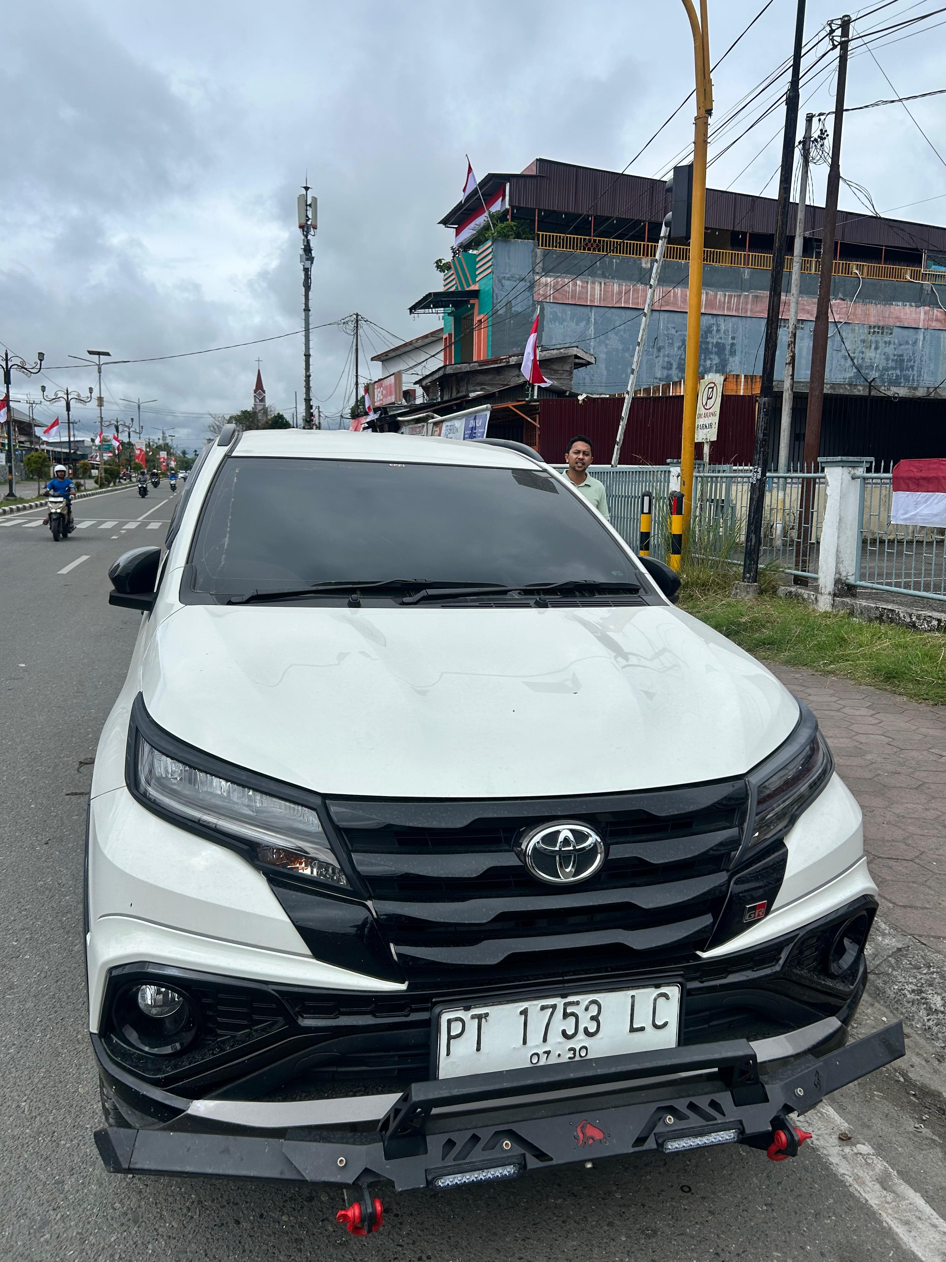 gambar besar 3