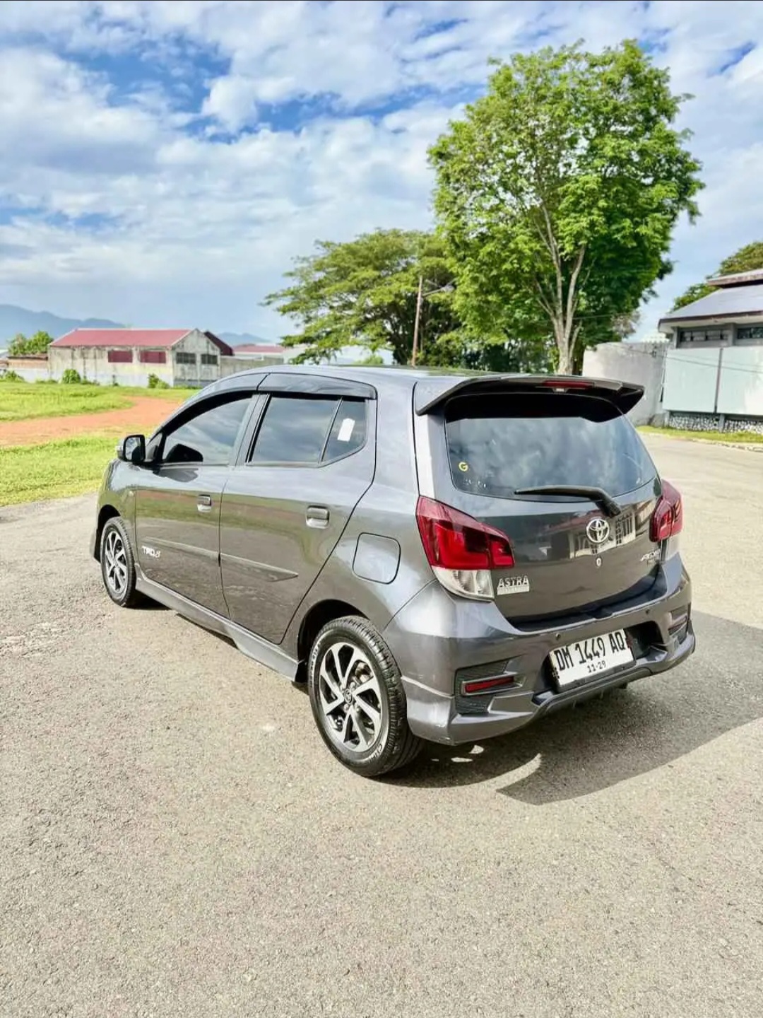 gambar besar 5