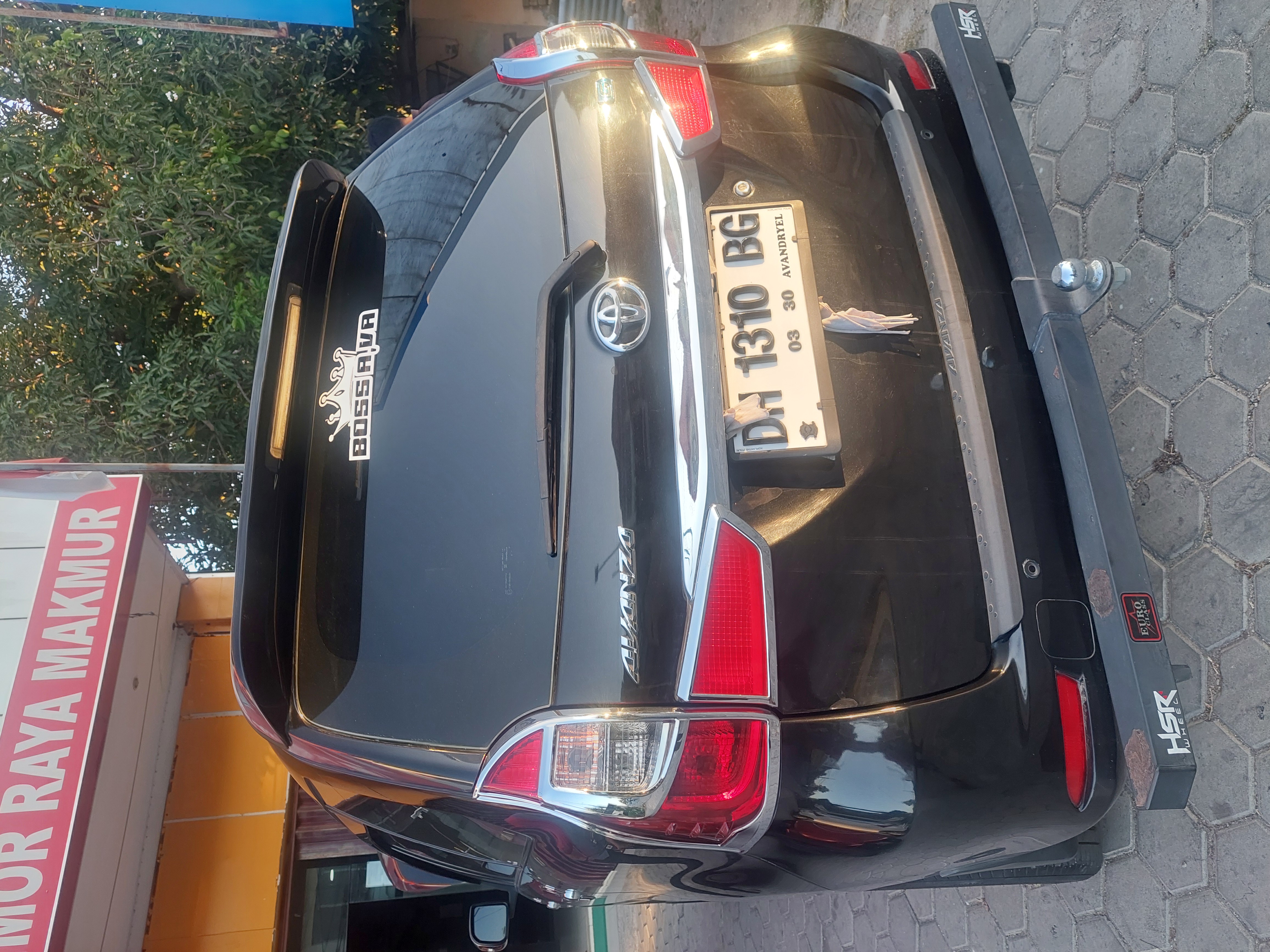 Jual santai Mobil rumahan, Tangan pertama