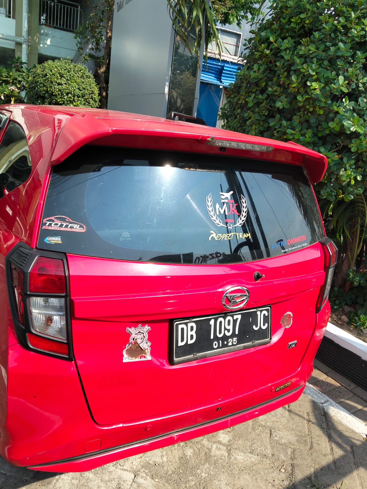 gambar besar 4