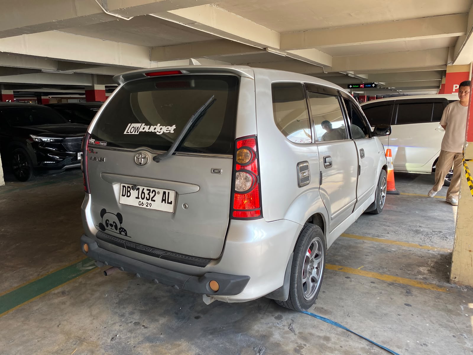 TOYOTA AVANZA 1.3 G MT