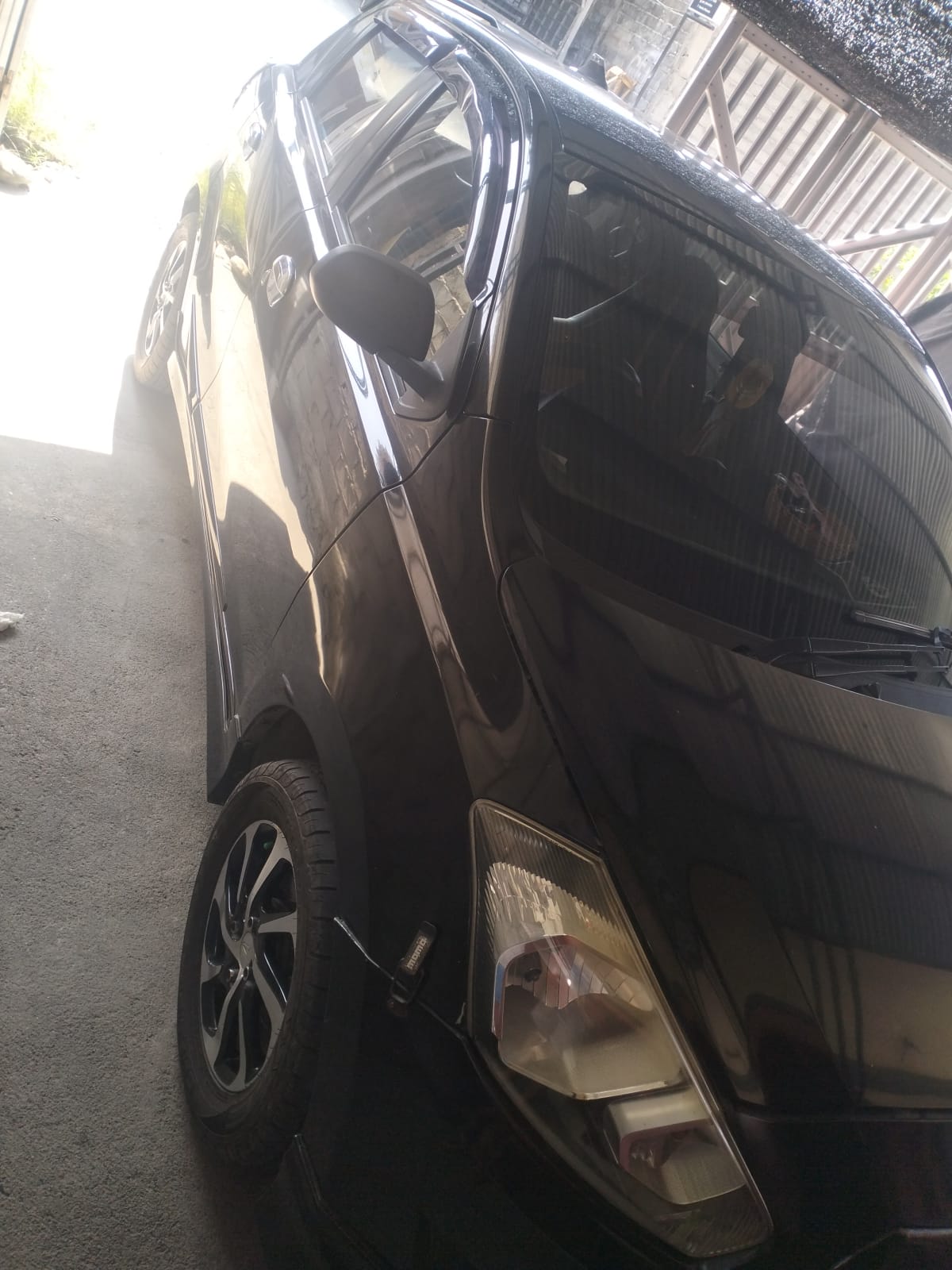gambar besar 2
