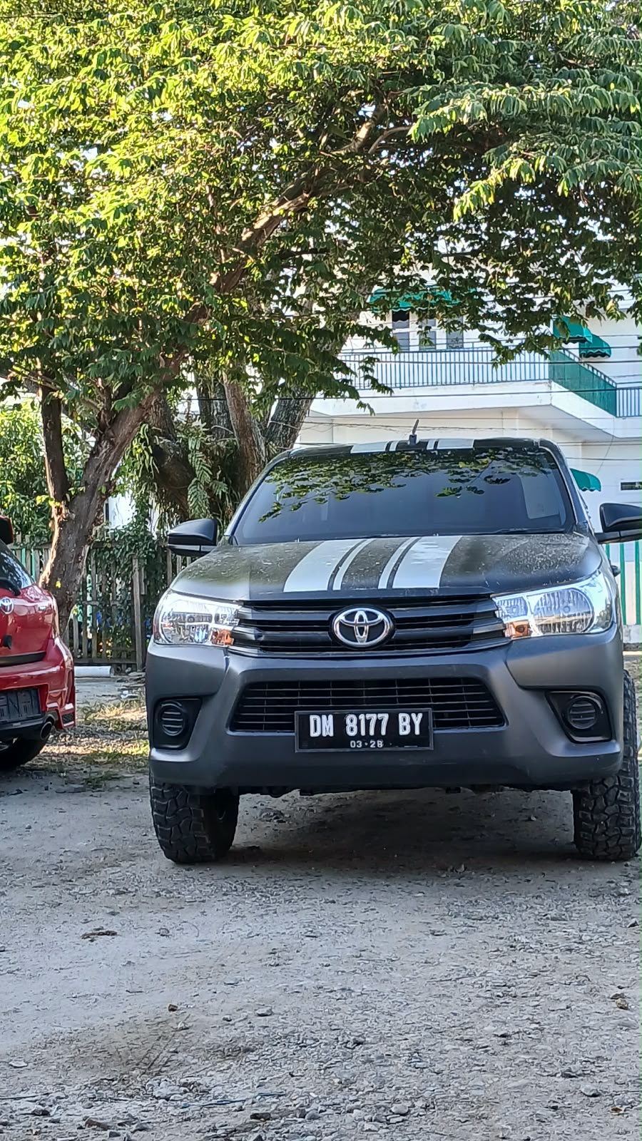 HILUX S-CAB 2.0 M/T GREY