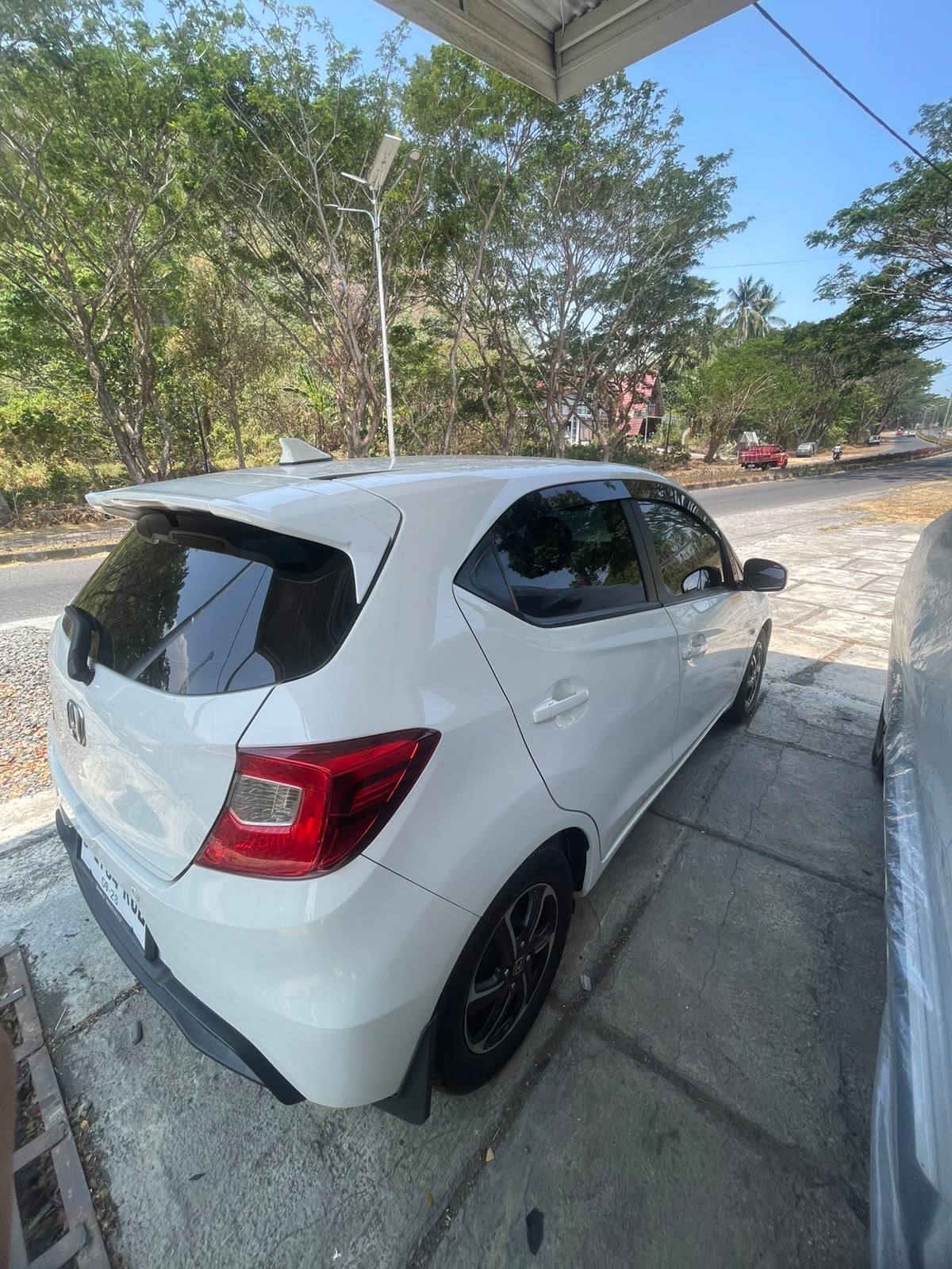 gambar besar 2
