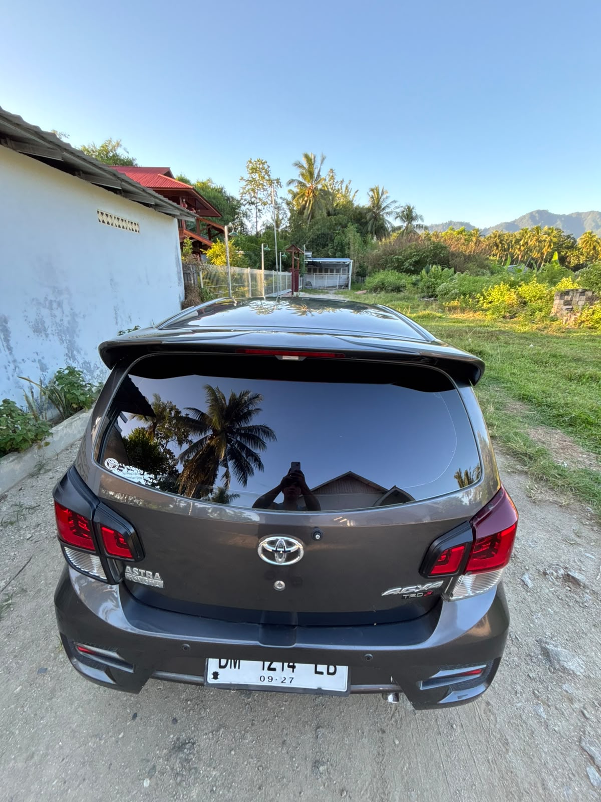 gambar besar 6
