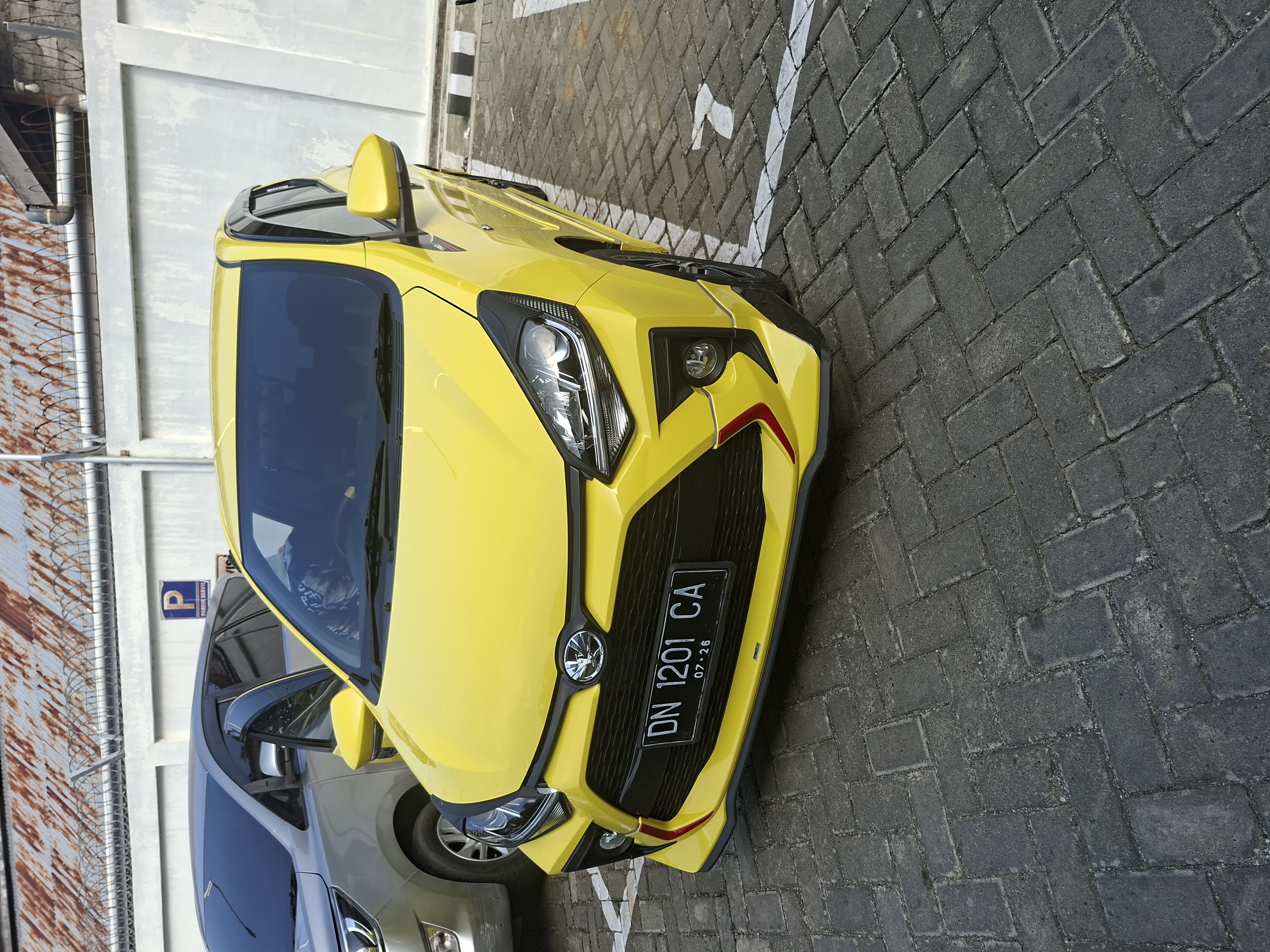 Toyota Agya 1.2 TRD AT