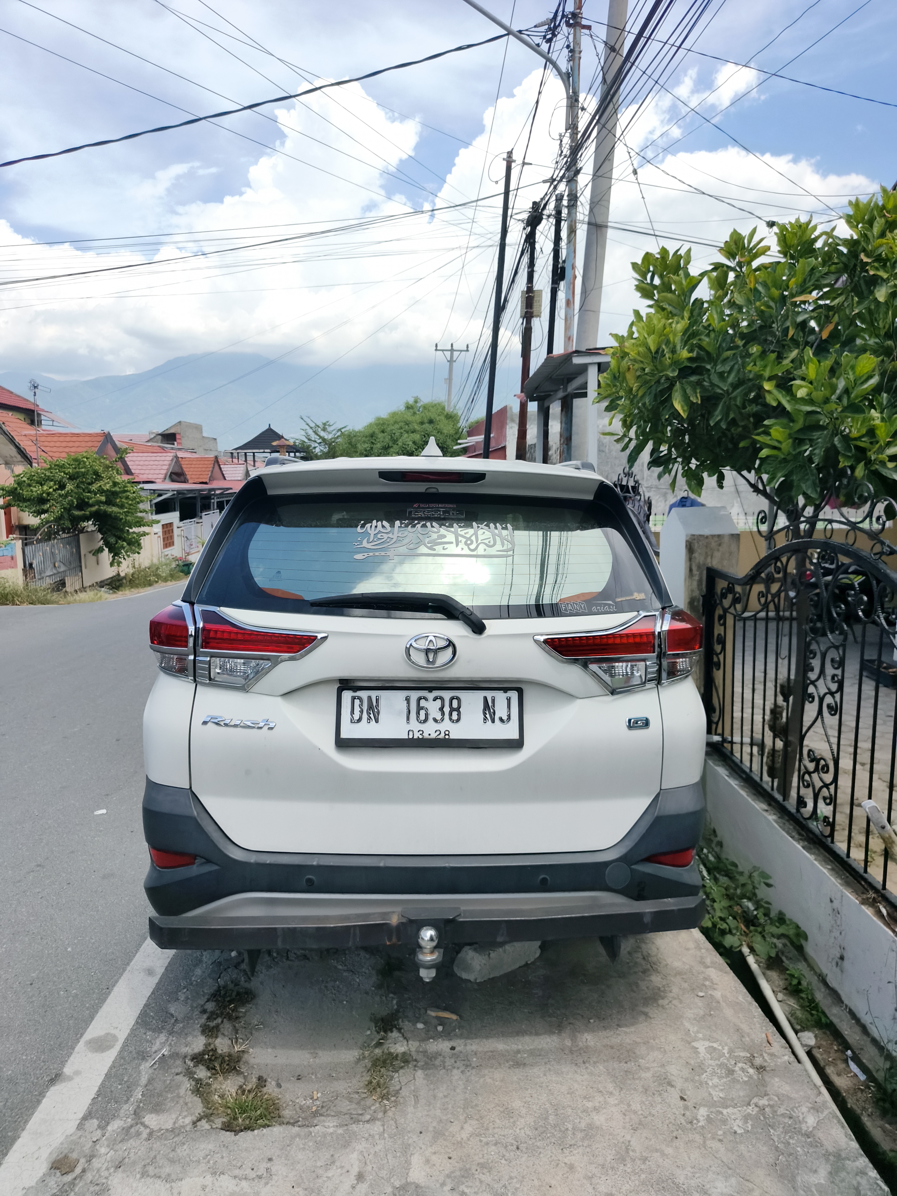 gambar besar 2