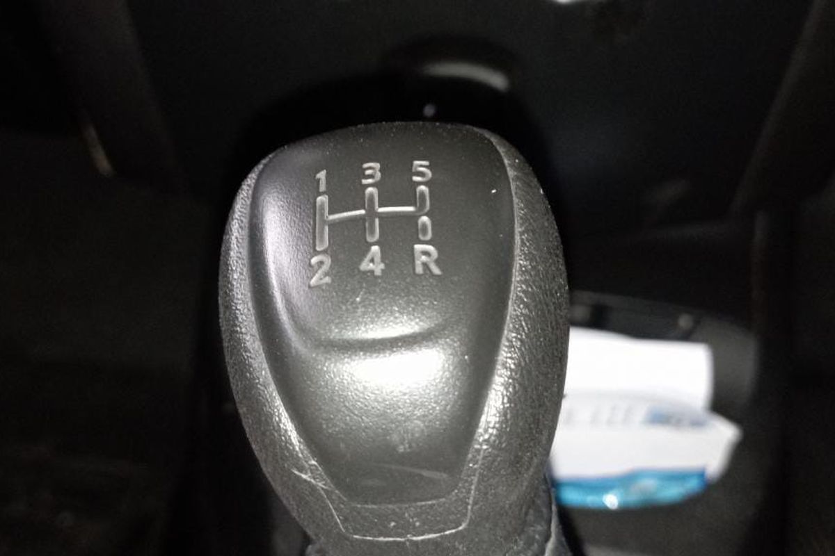 kopling mobil manual
