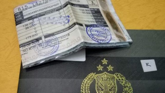 Apa Saja Dokumen yang Harus Dicek Saat Beli Mobil Bekas?