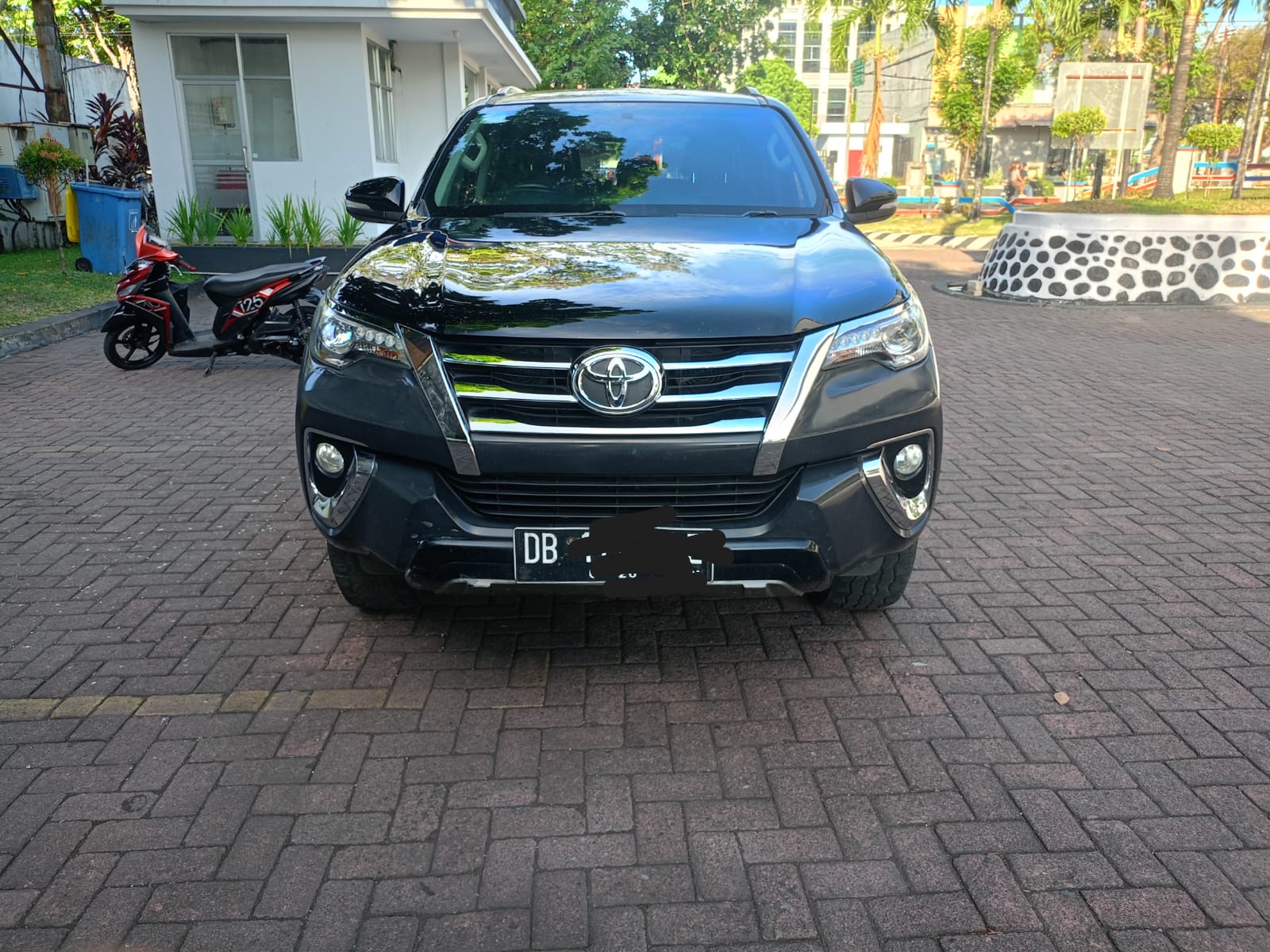Fortuner VRZ 4x4 