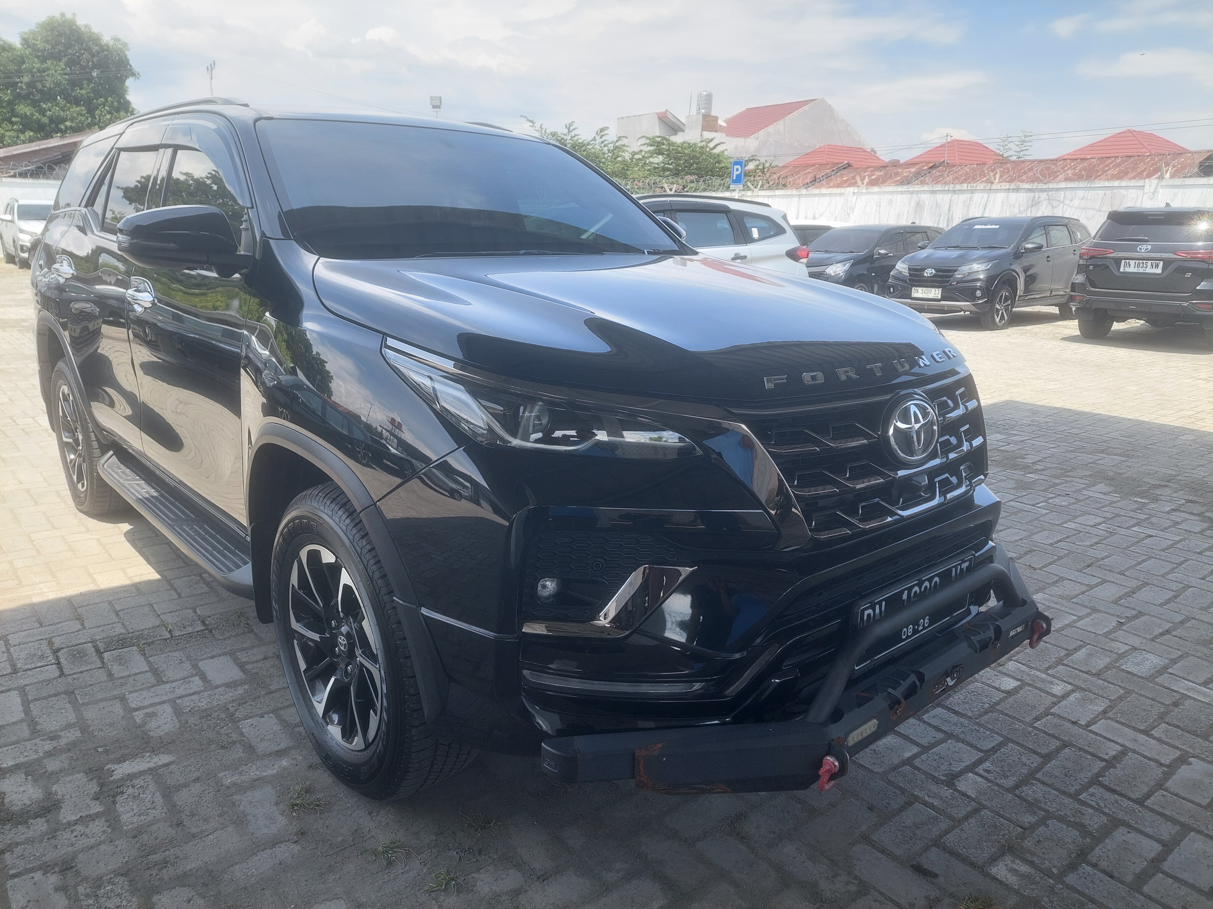 Fortuner 2.4 VRZ AT 2021
