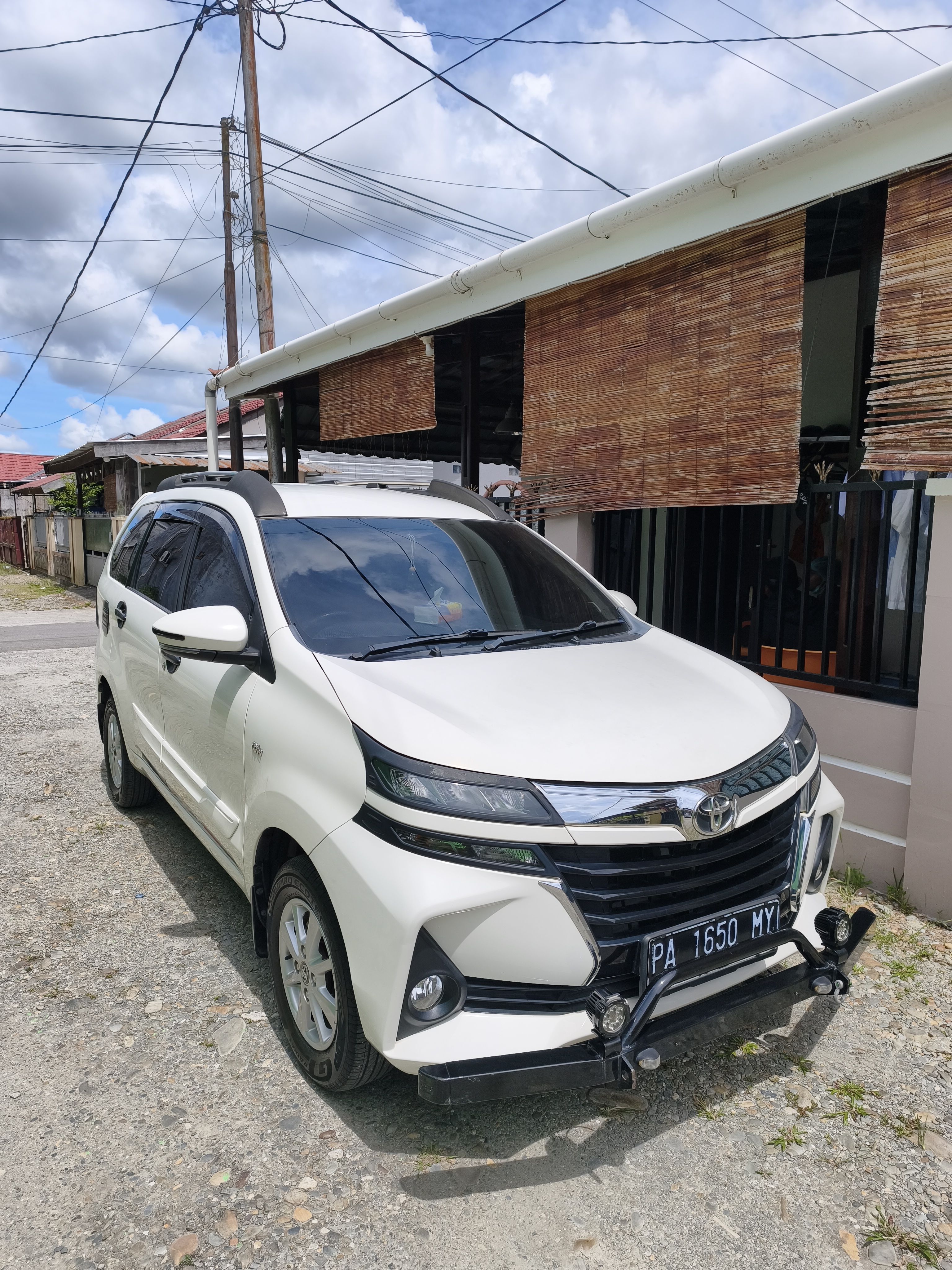 Lelang Avanza tahun 2020