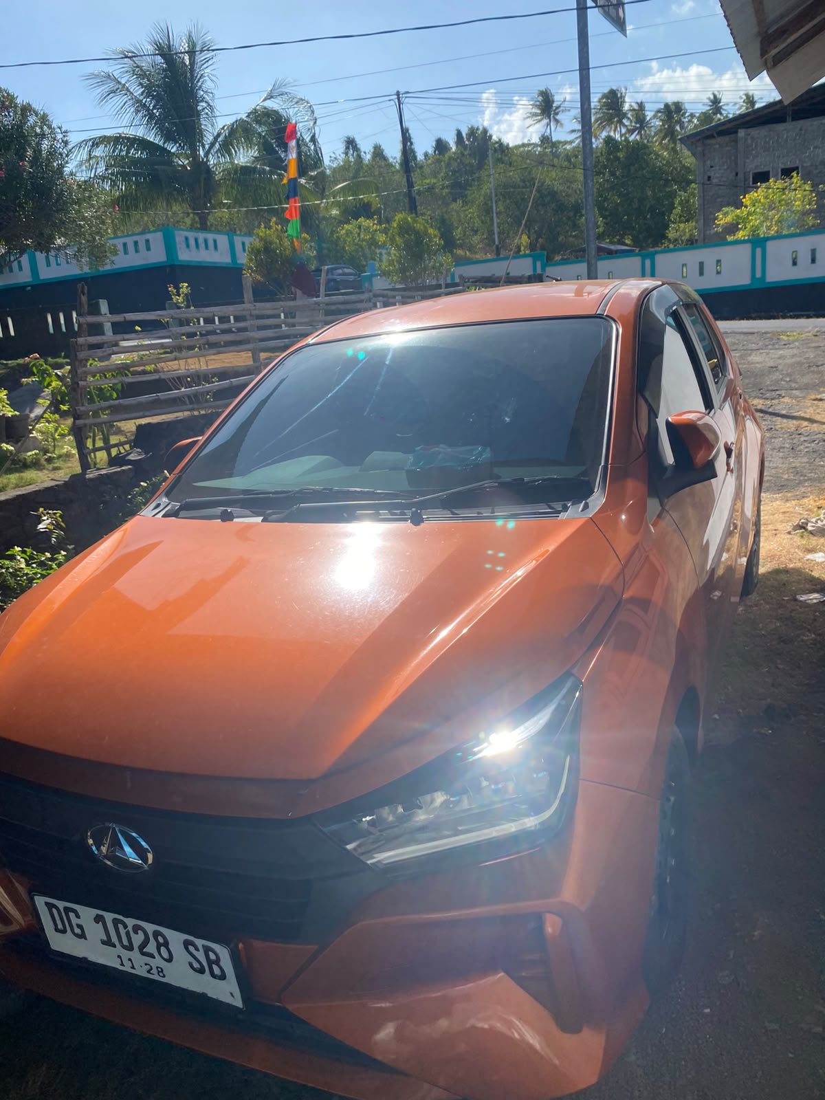 DIJUAL MOBIL AYLA 1.2 TYPE R M/T TAHUN 2023 TERNATE