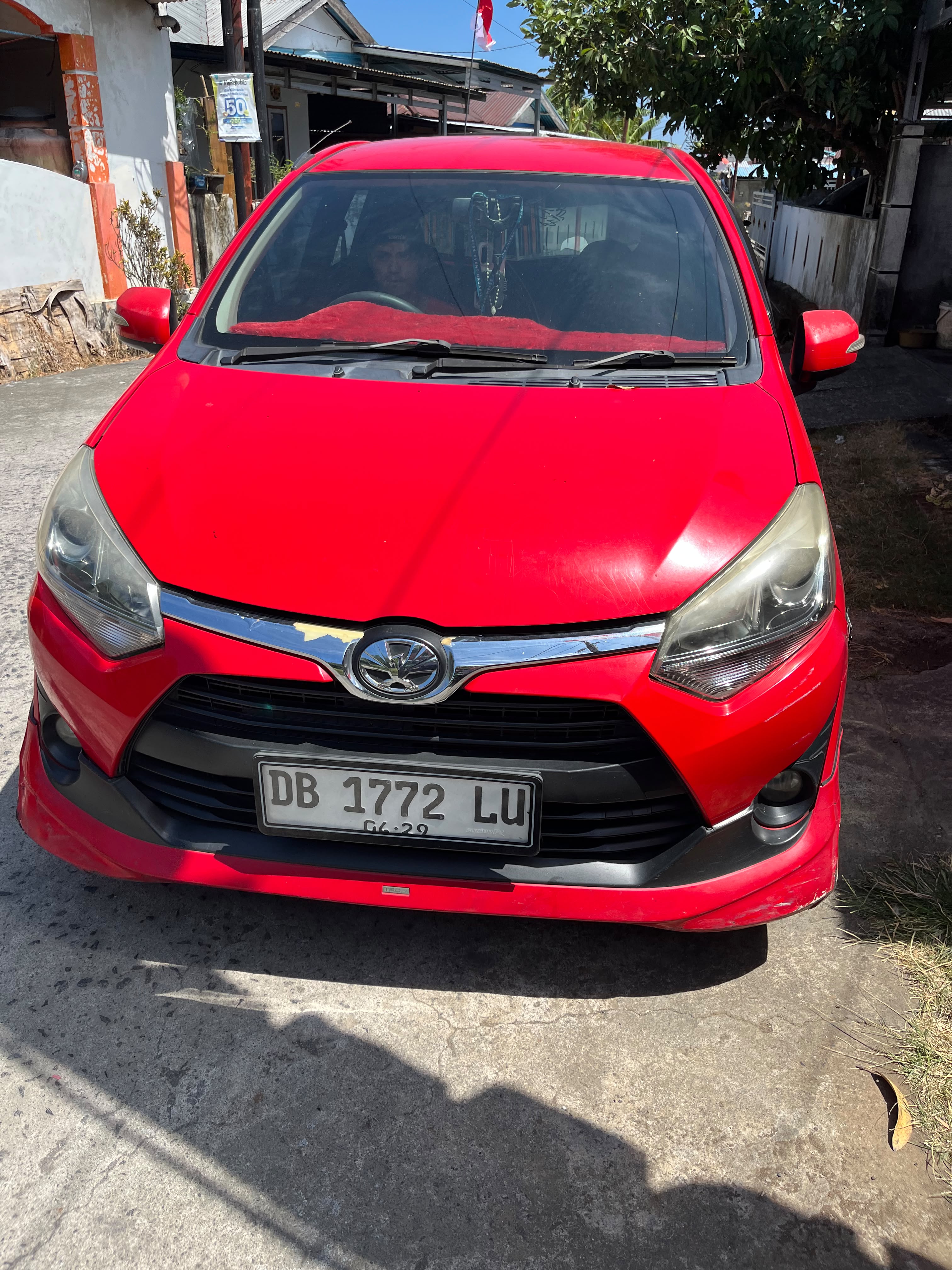 AGYA 1.2 TRD MT