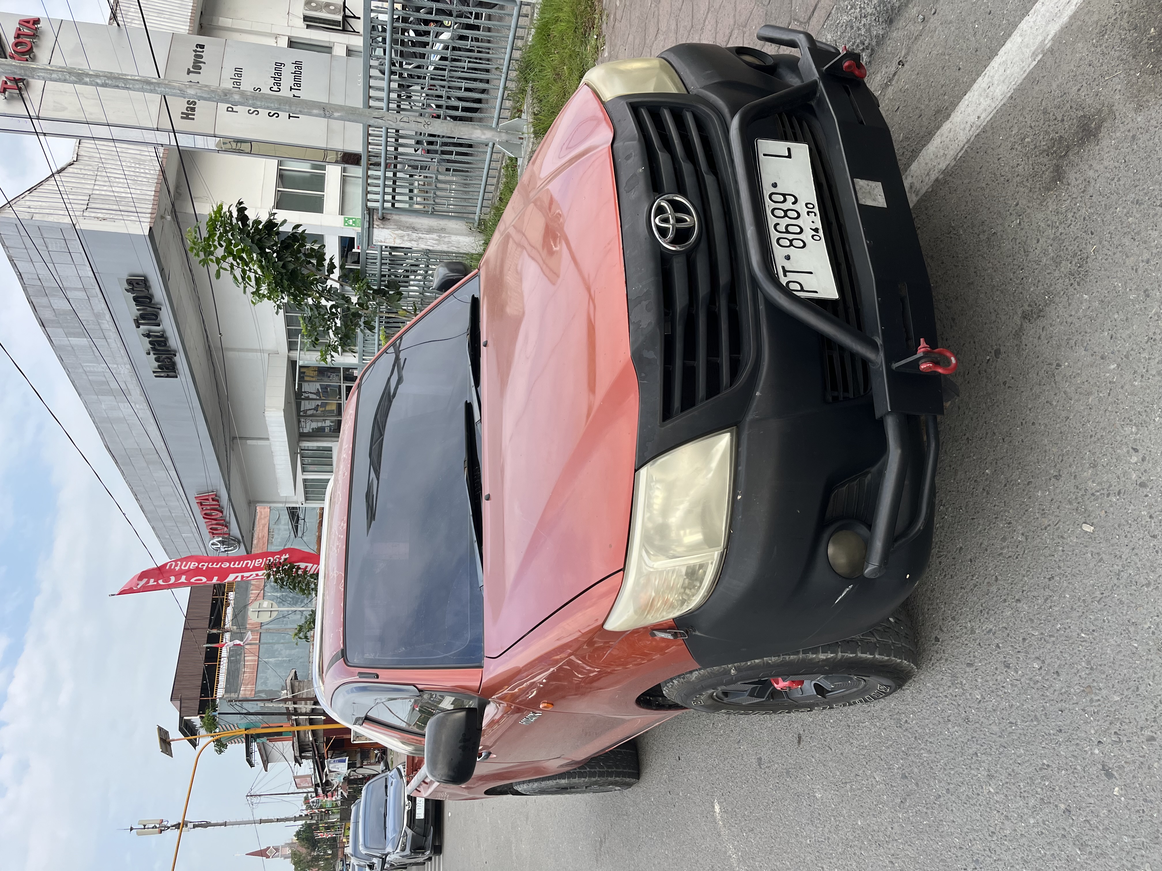 Lelang Hilux SC