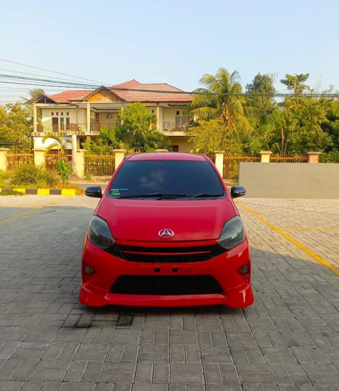 For Sale Daihatsu Ayla 1.0 MT